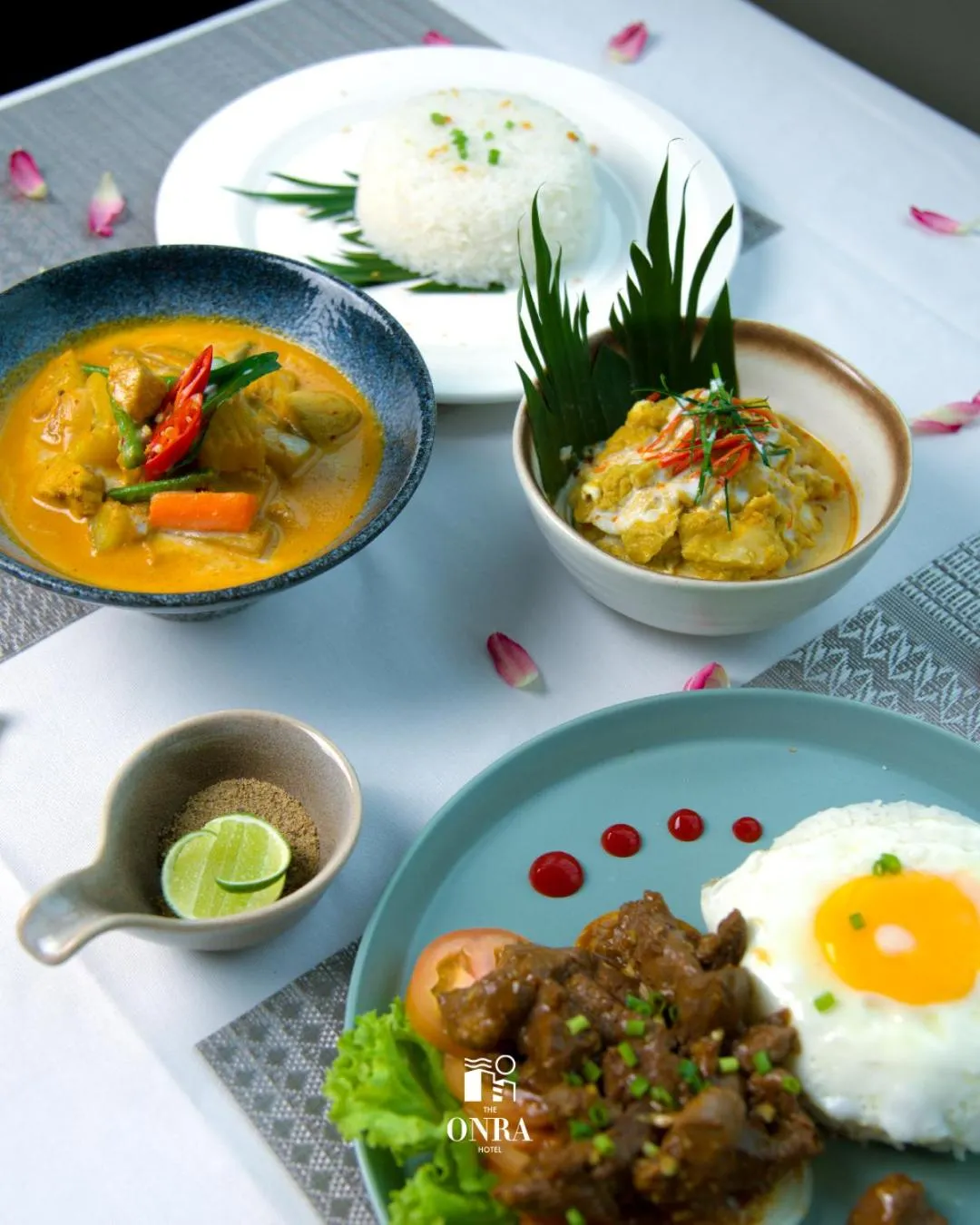 Restaurant/places to eat in The ONRA Hotel