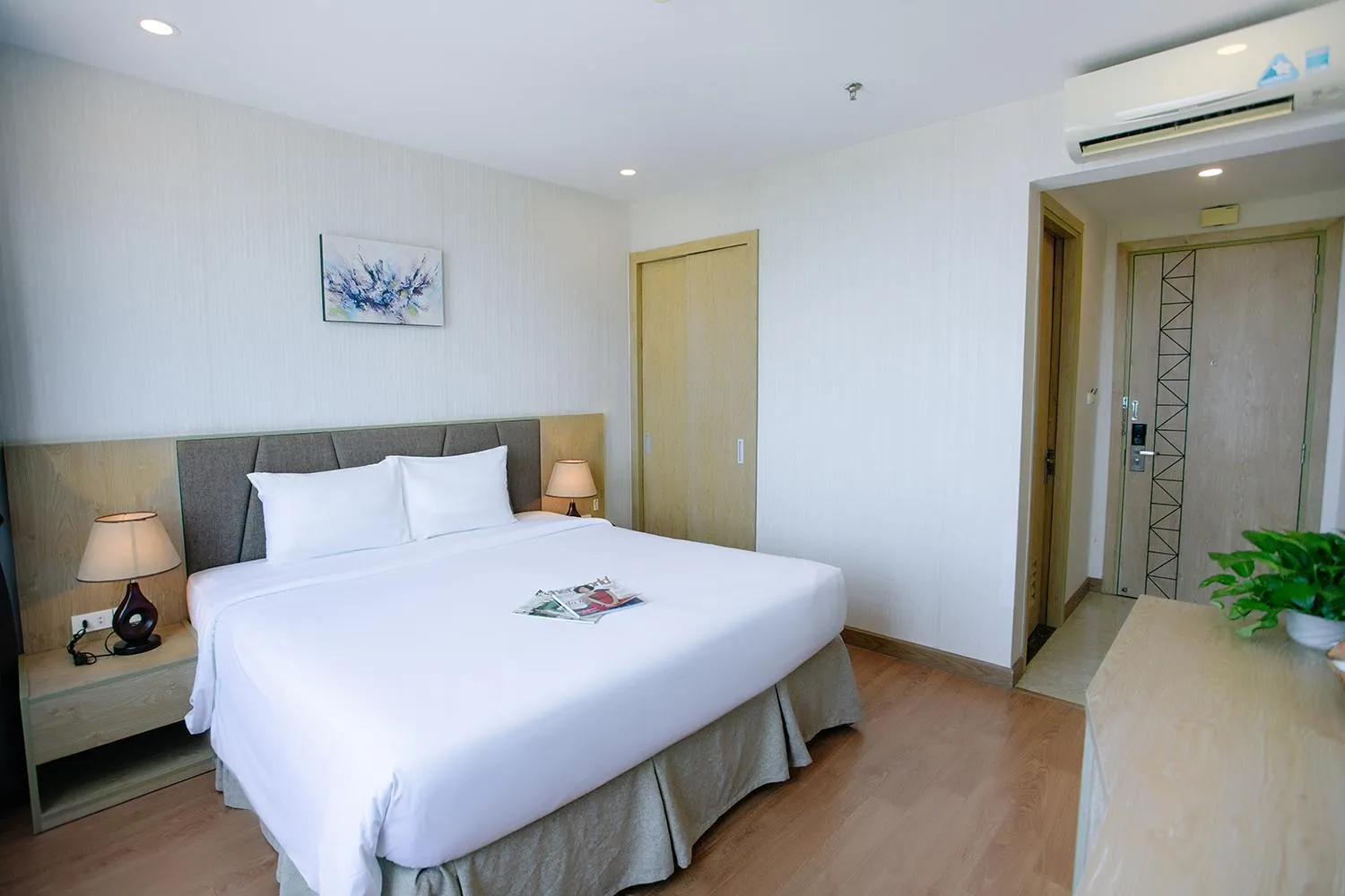 Bedroom, Bed in Lavencos Hotel Da Nang