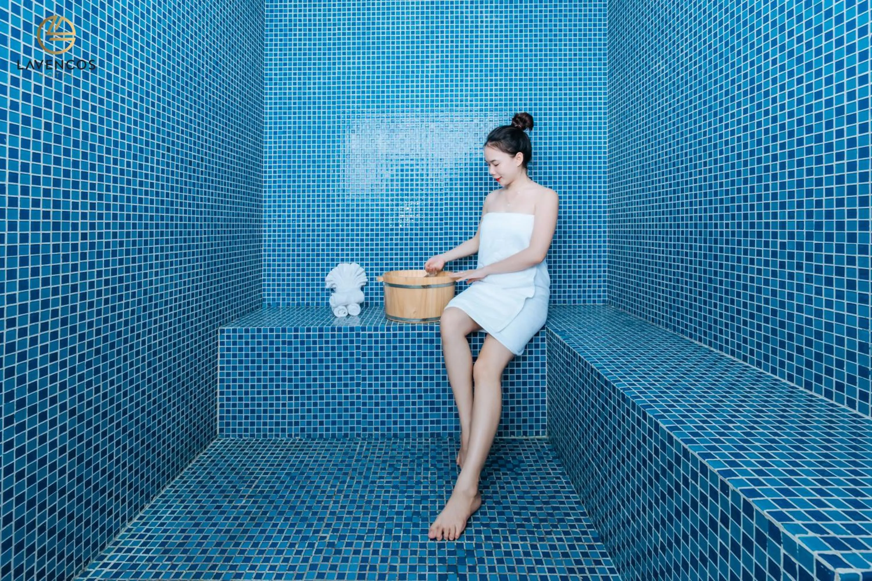 Steam room in Lavencos Hotel Da Nang