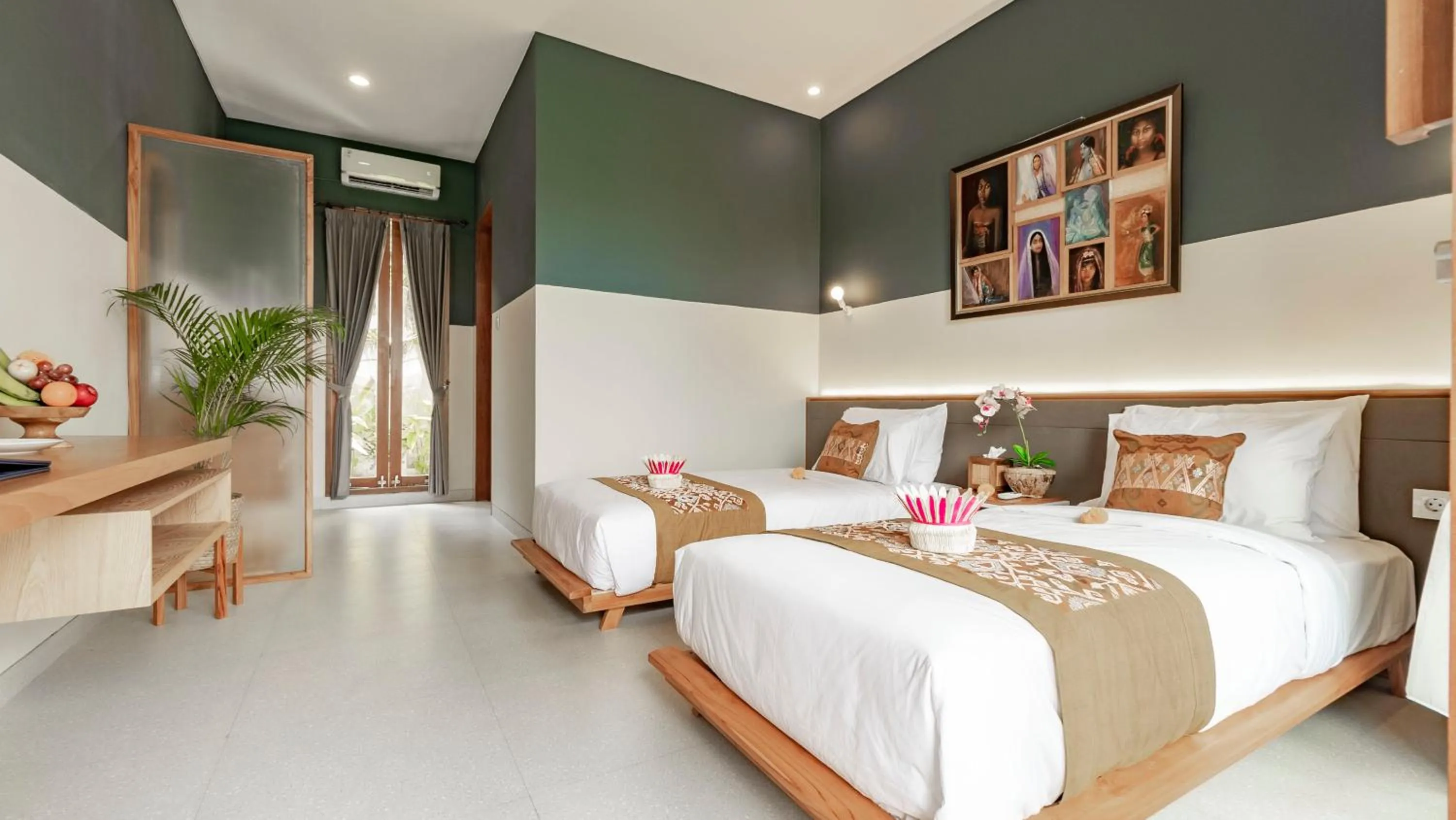 Photo of the whole room, Bed in Juli House by Mahaputra