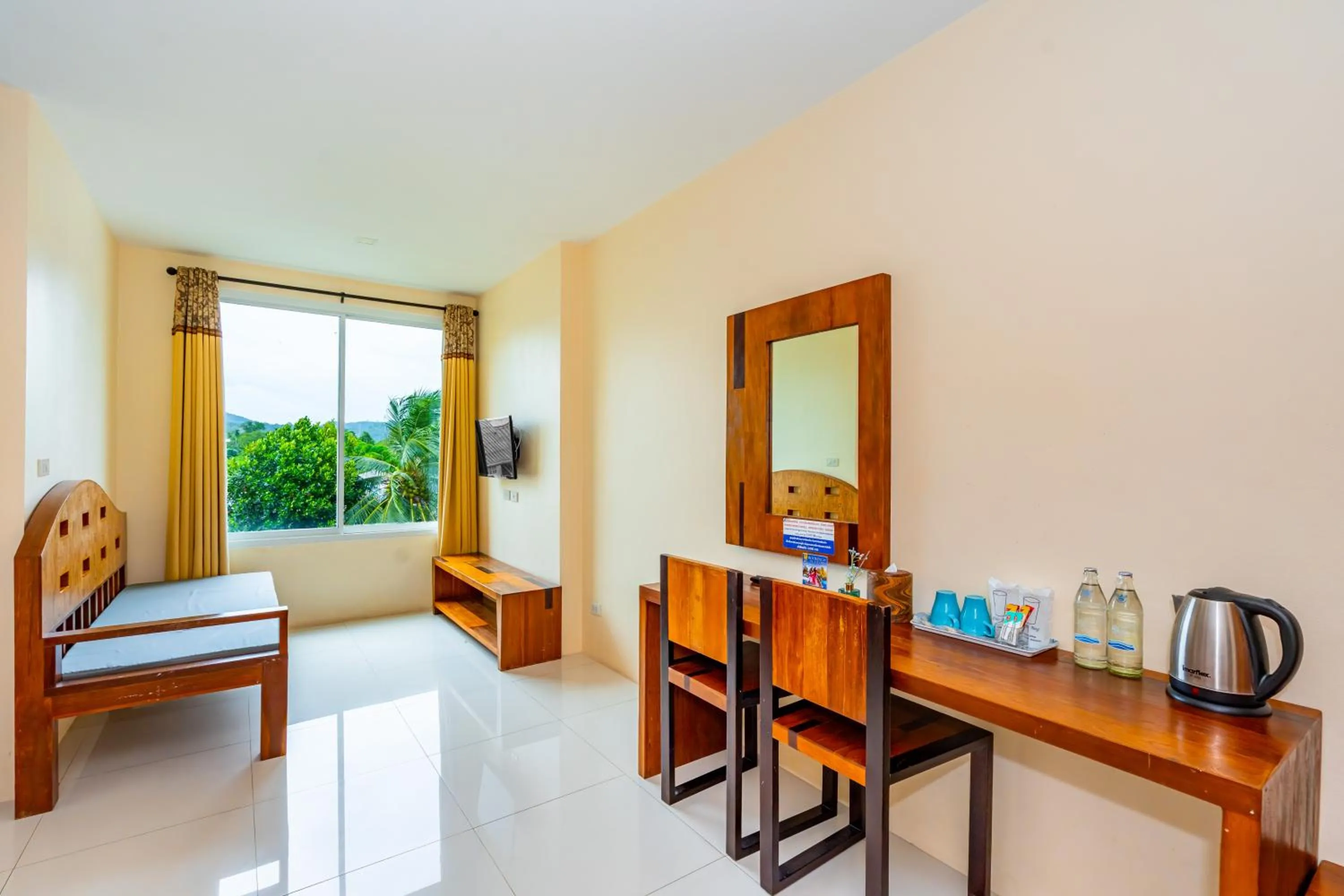 Living room in The Cheetar Hotel