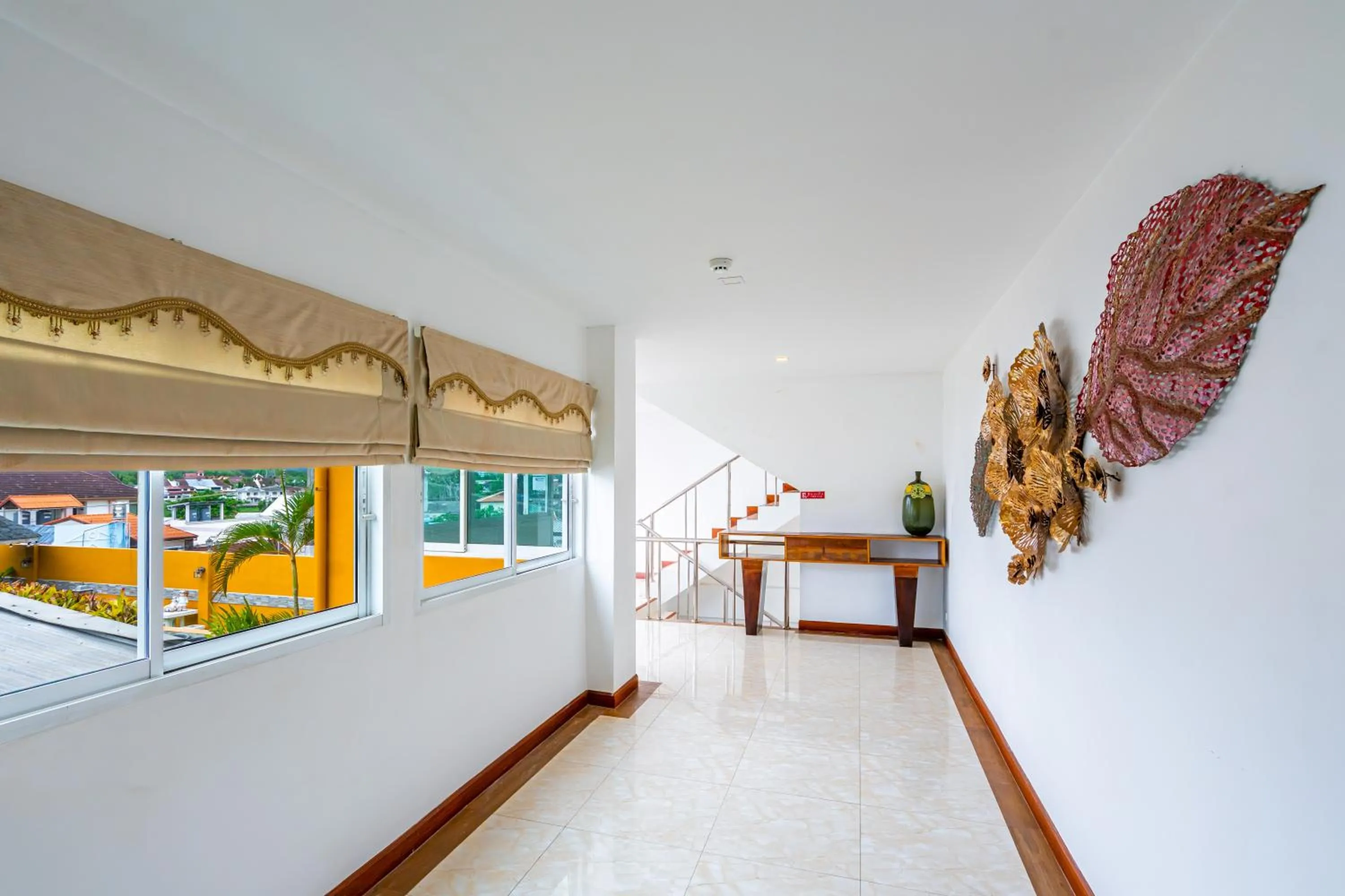 Property building, Bed in The Cheetar Hotel