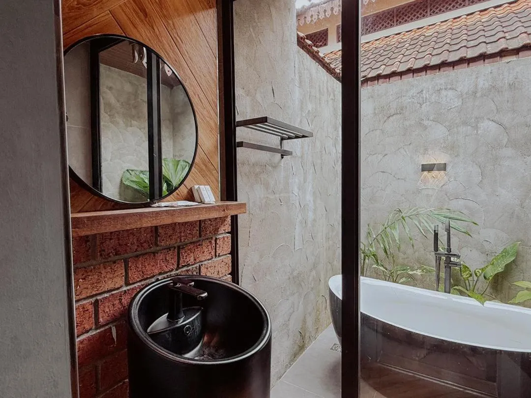 Bathroom in Royale Riviera Resort Private Pool Villas