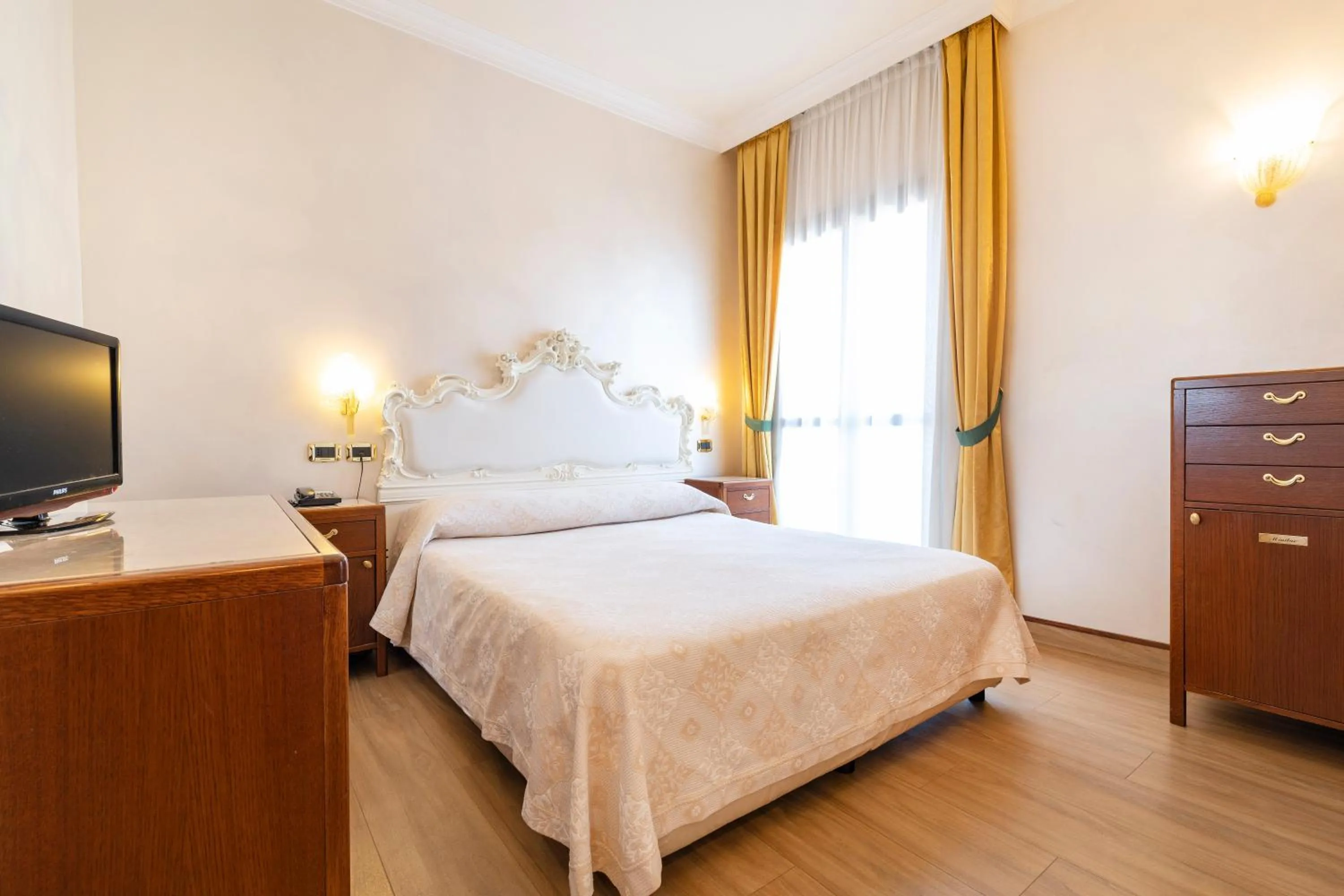 Bedroom, Bed in Hotel Panorama