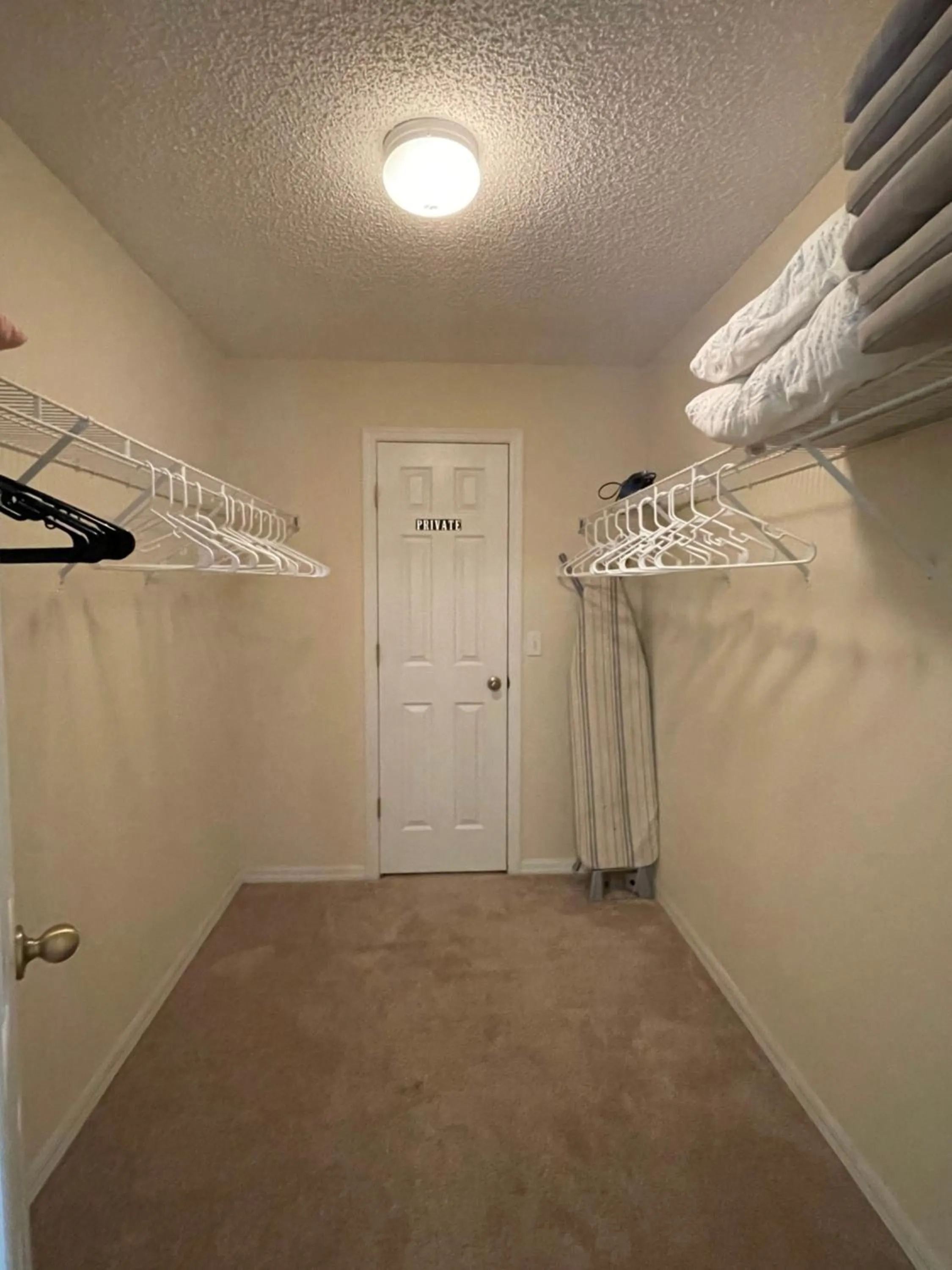 wardrobe in 3 Bedroom Villa with Poolside Cinema and Games Room Close to theme Parks sleeps 6 plus 2