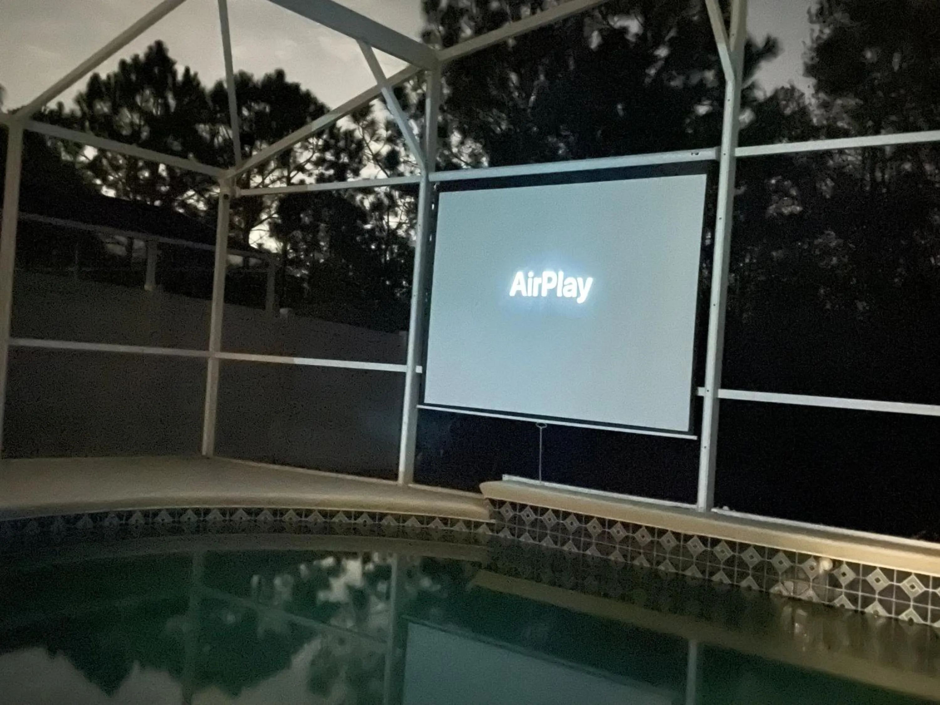 Swimming pool in 3 Bedroom Villa with Poolside Cinema and Games Room Close to theme Parks sleeps 6 plus 2