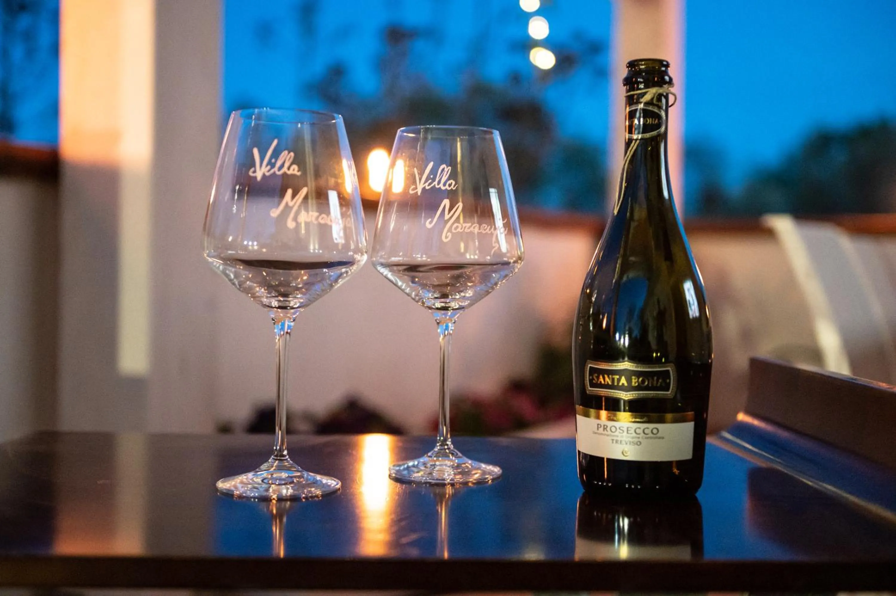 Food and drinks in B&B Villa Maracujà