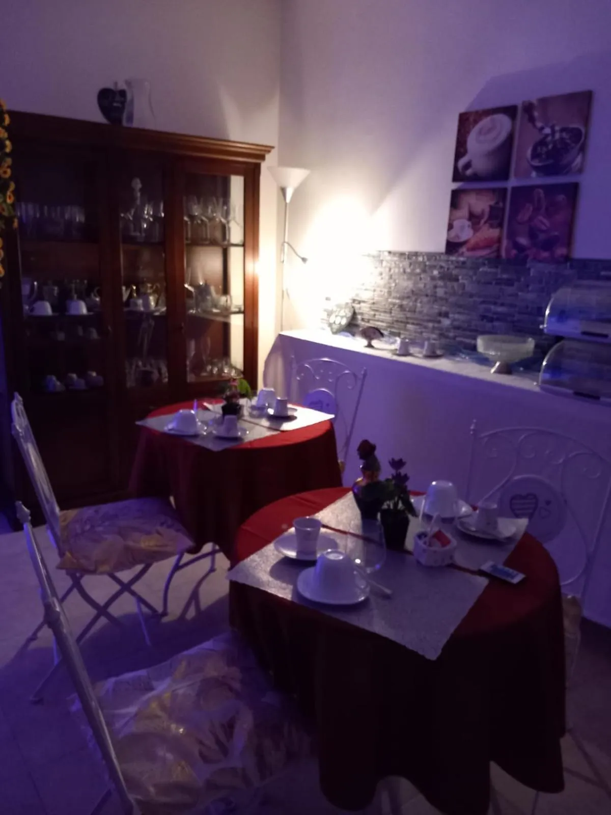 Breakfast in B&B Villa Maracujà