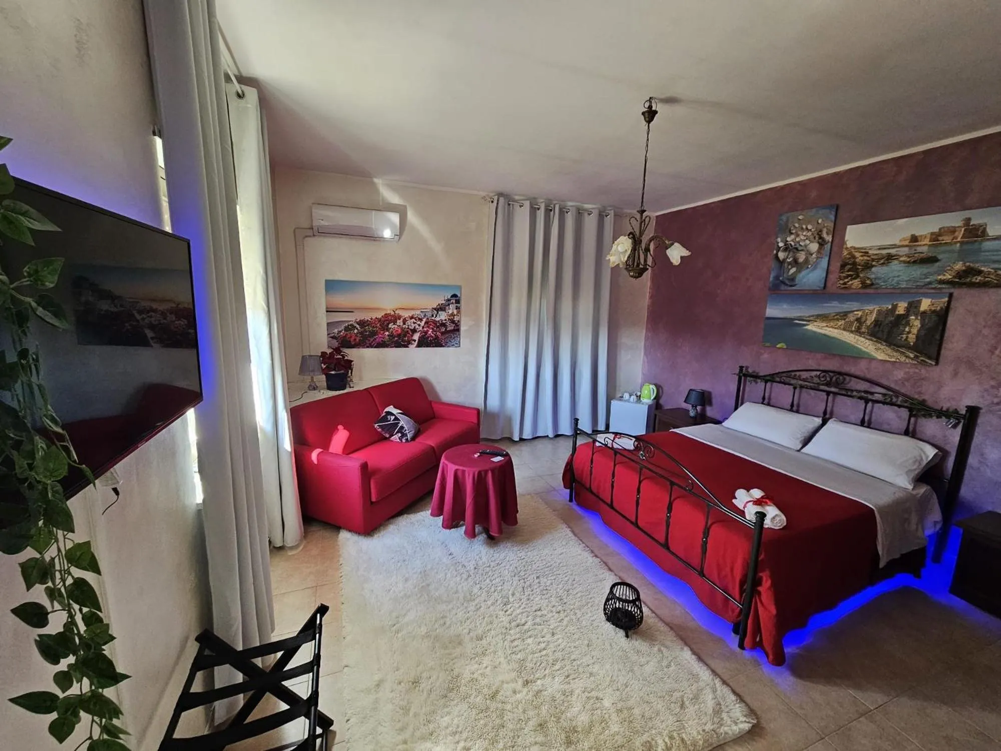 Photo of the whole room, Bed in B&B Villa Maracujà