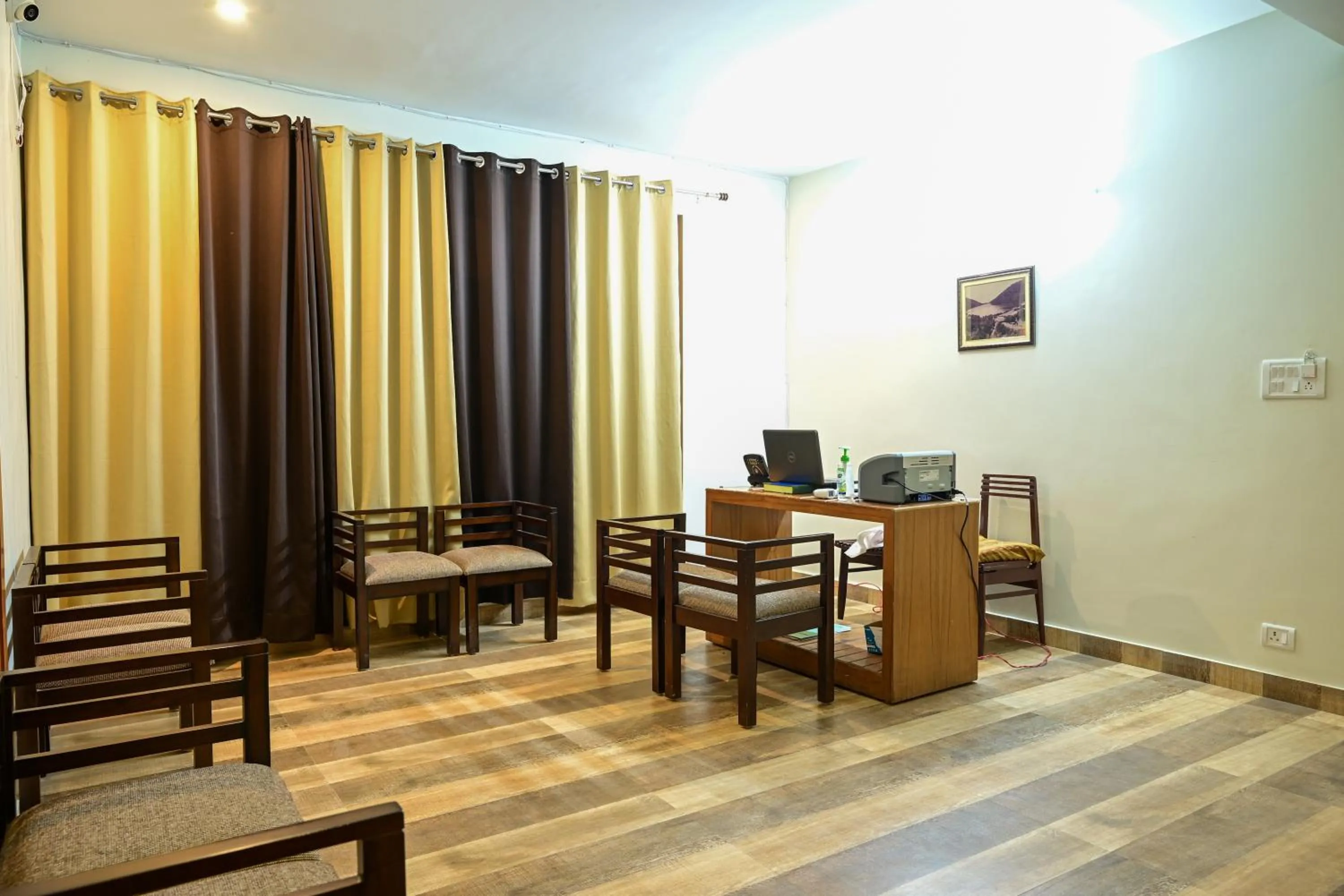 Lobby or reception in The Fern Villas Nainital By Beyond Stay