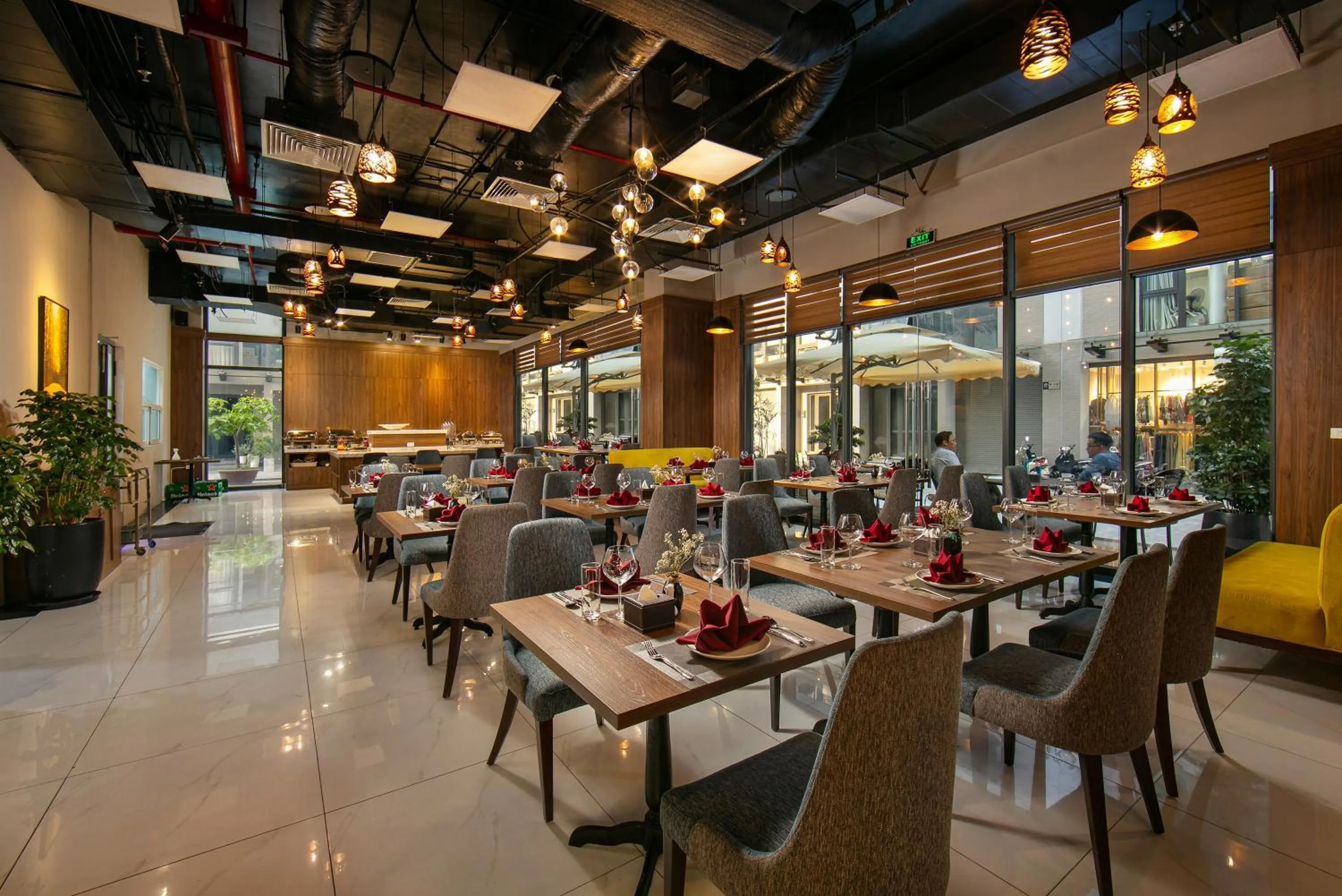 Restaurant/places to eat in Nesta - The Grand Hao Nam