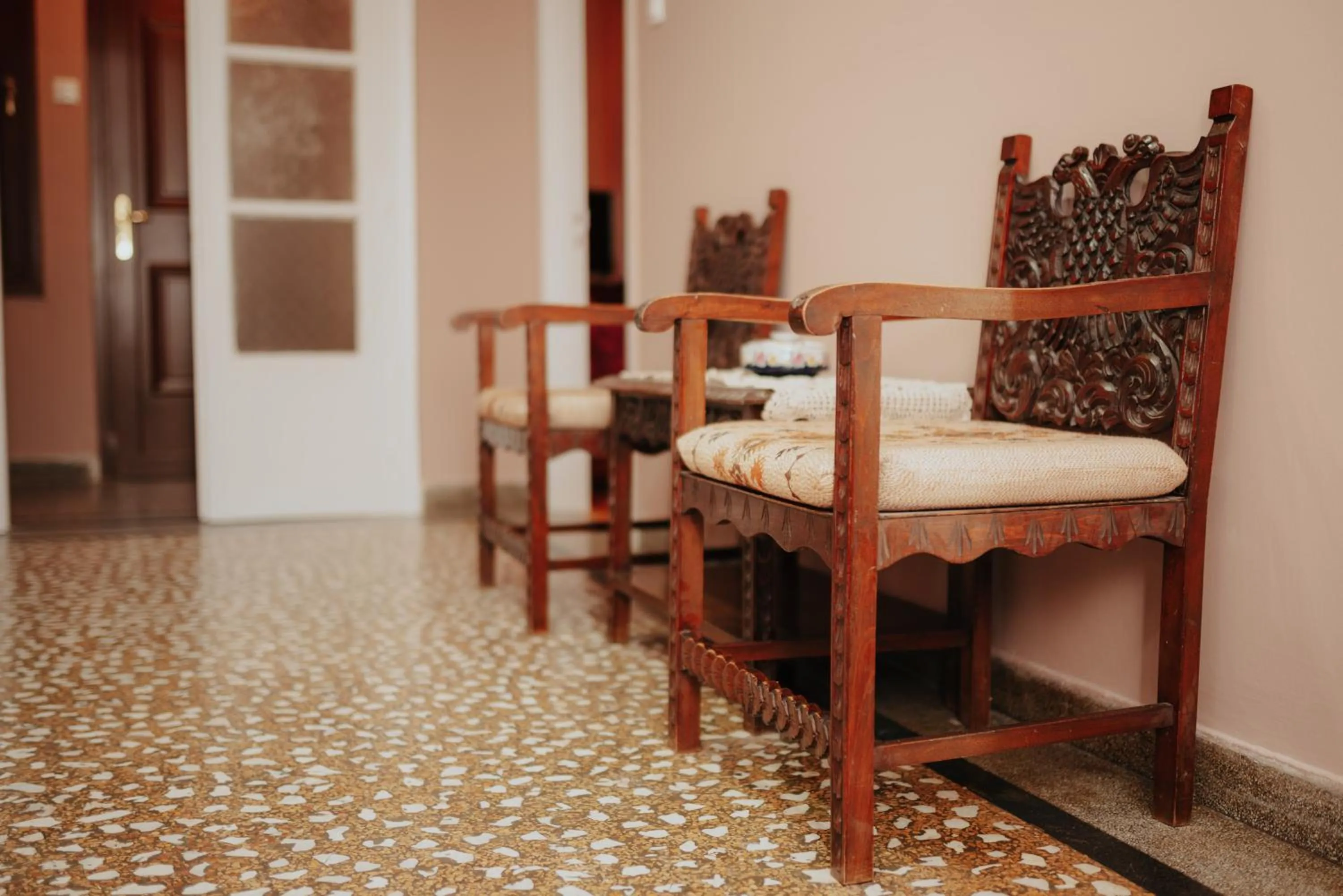 Area and facilities in Kalavrita downtown 3 bedrm house for 6 pers by MPS