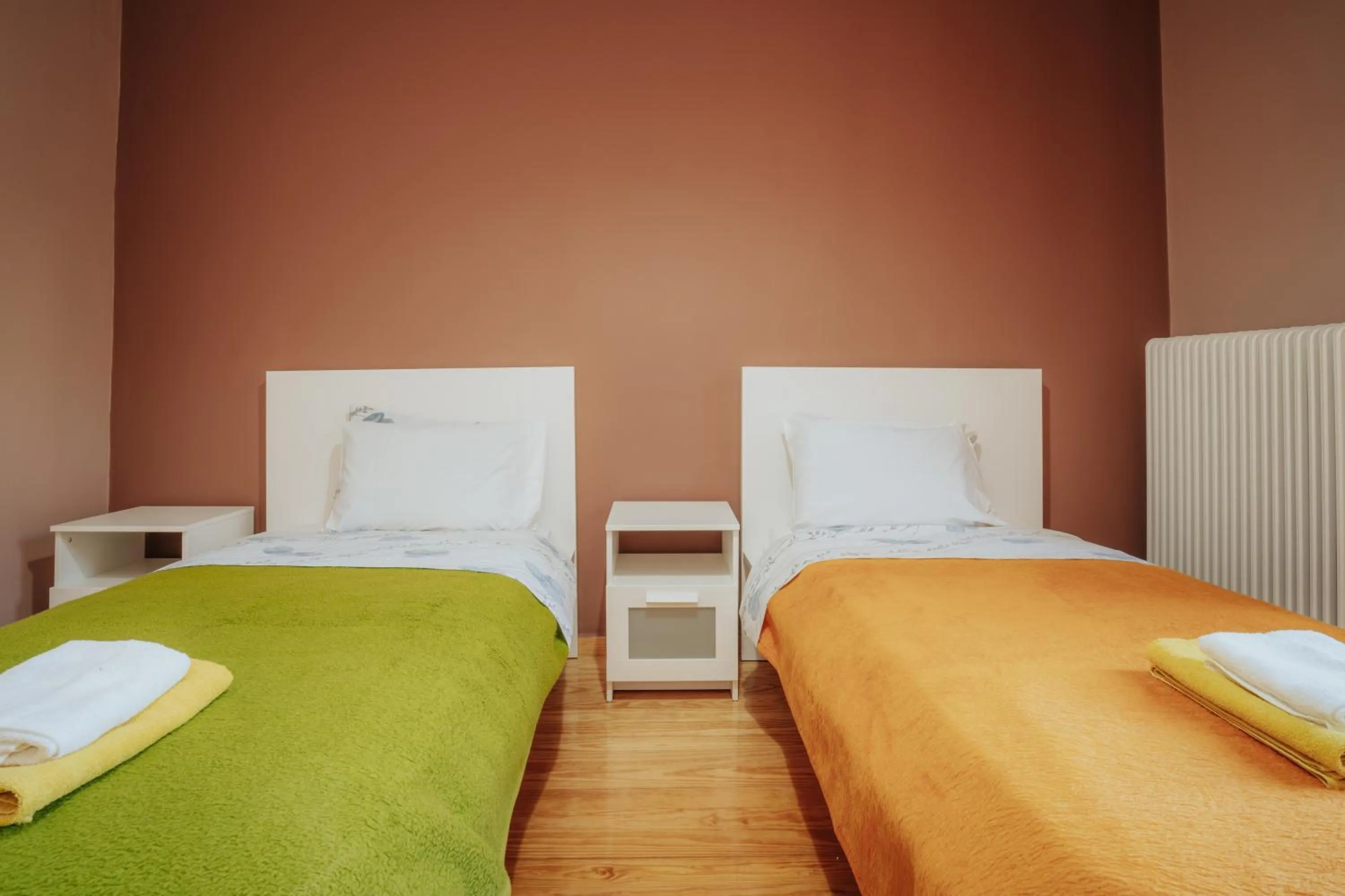 Bed in Kalavrita downtown 3 bedrm house for 6 pers by MPS