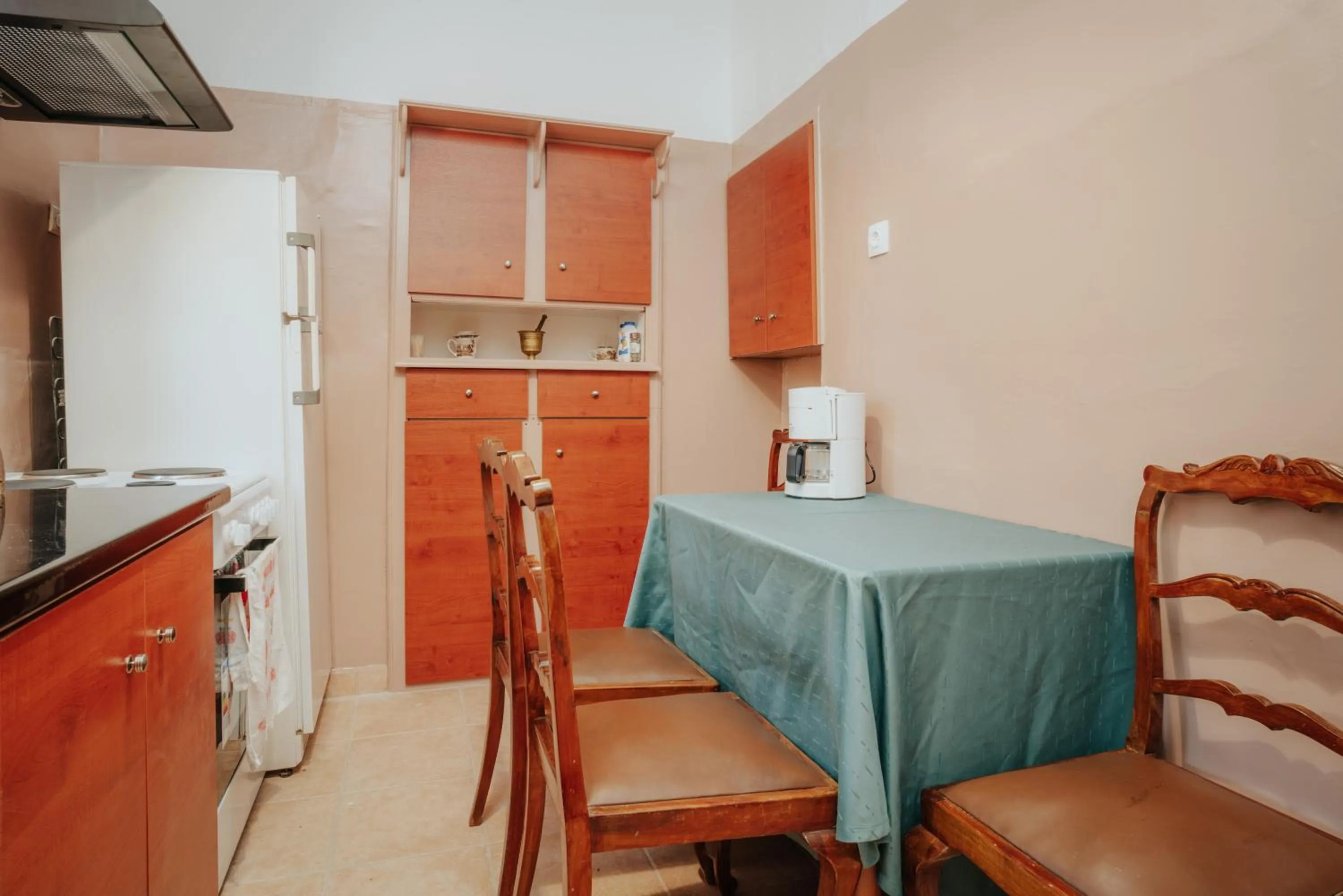 Kitchen or kitchenette in Kalavrita downtown 3 bedrm house for 6 pers by MPS