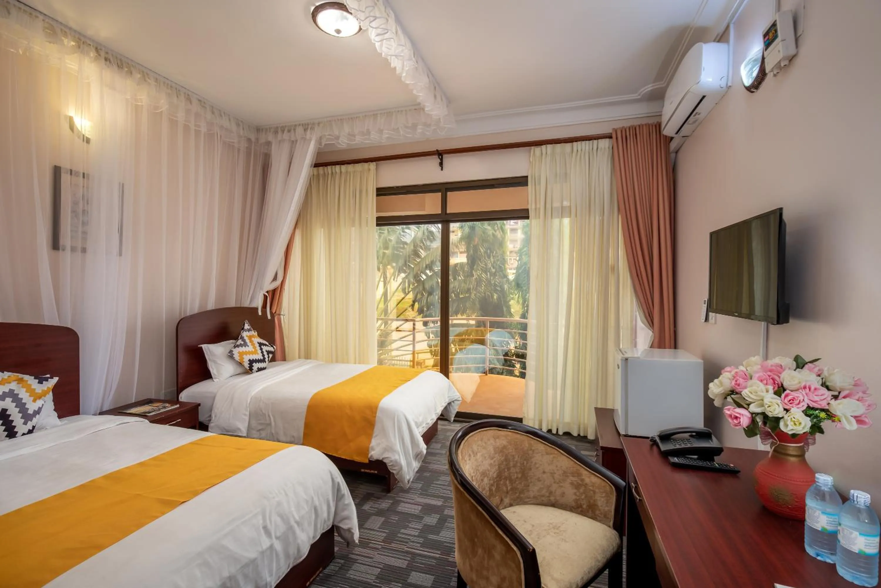 Photo of the whole room in Entebbe Traveller's Hotel