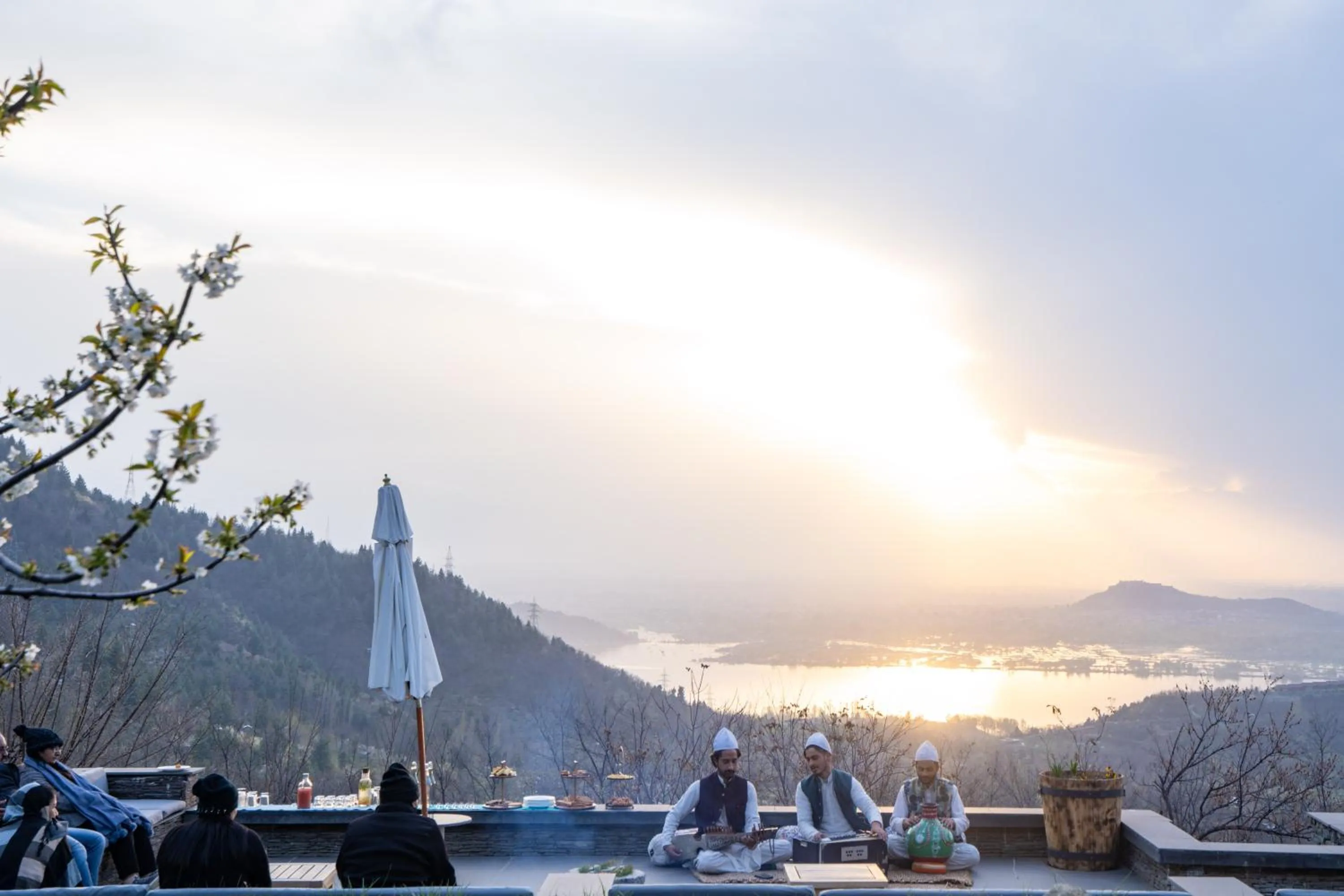 Mountain view in Qayaam Gah