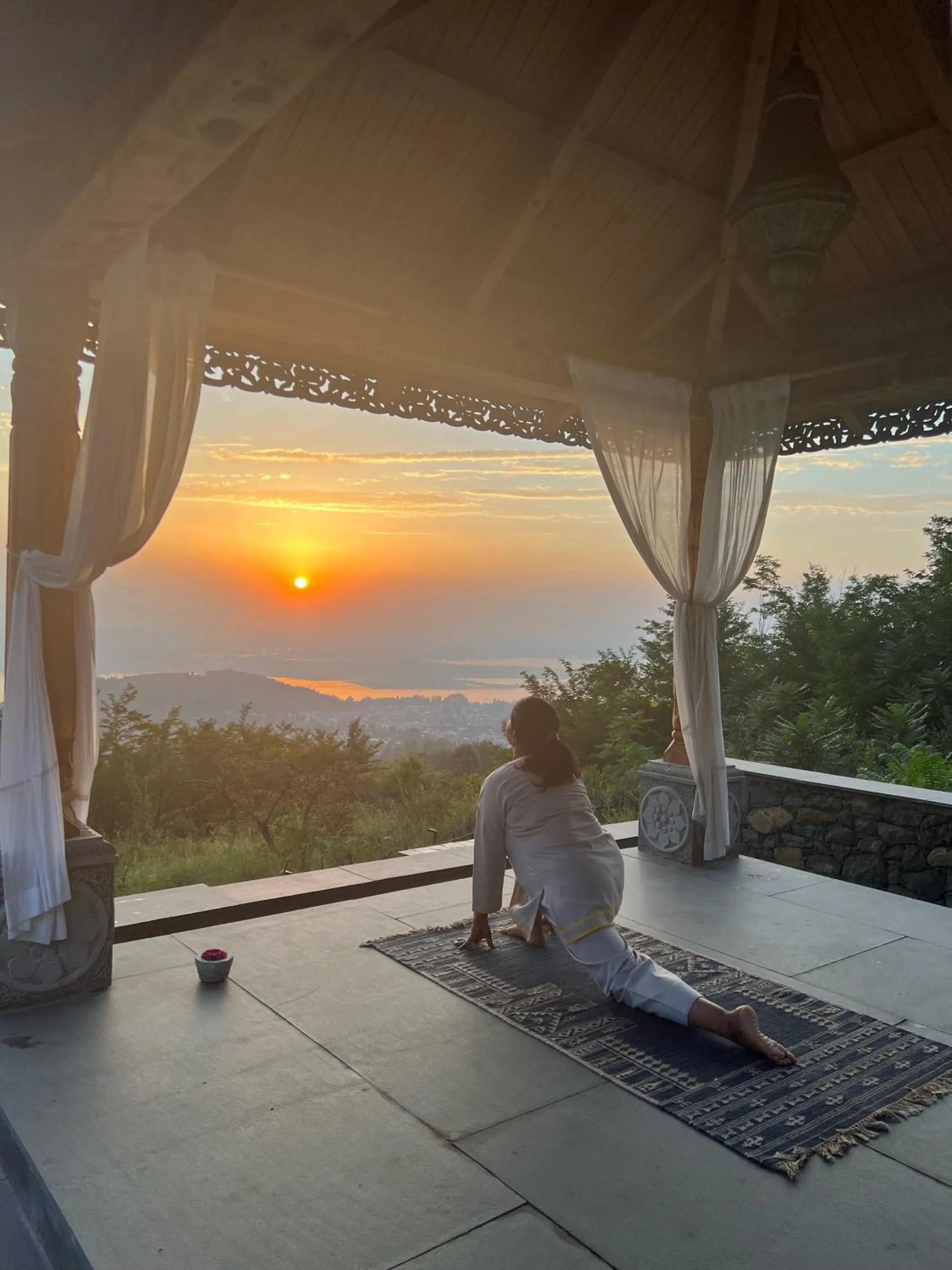 Property building in Qayaam Gah