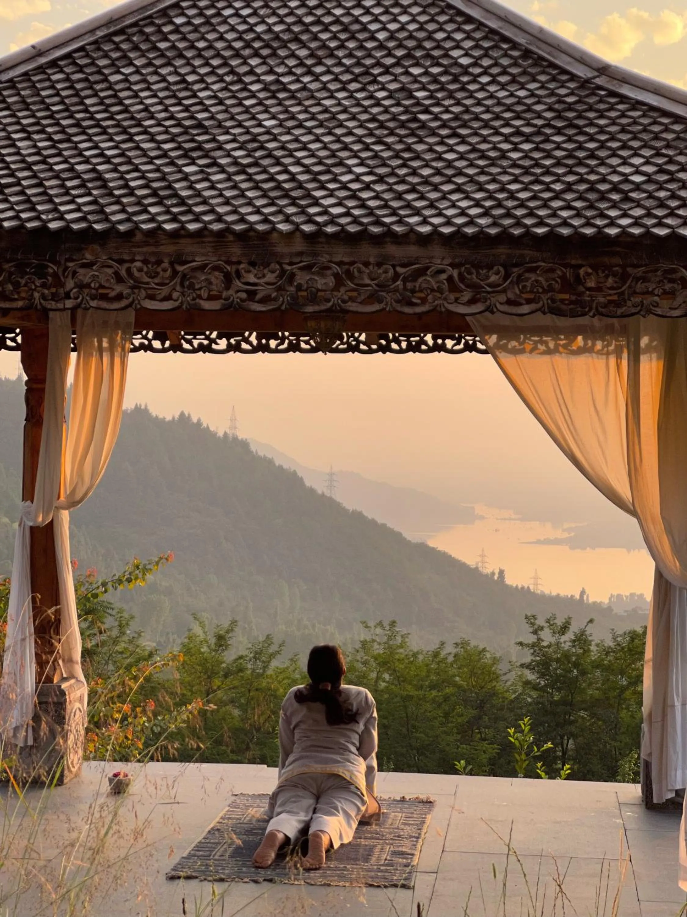 Fitness centre/facilities in Qayaam Gah