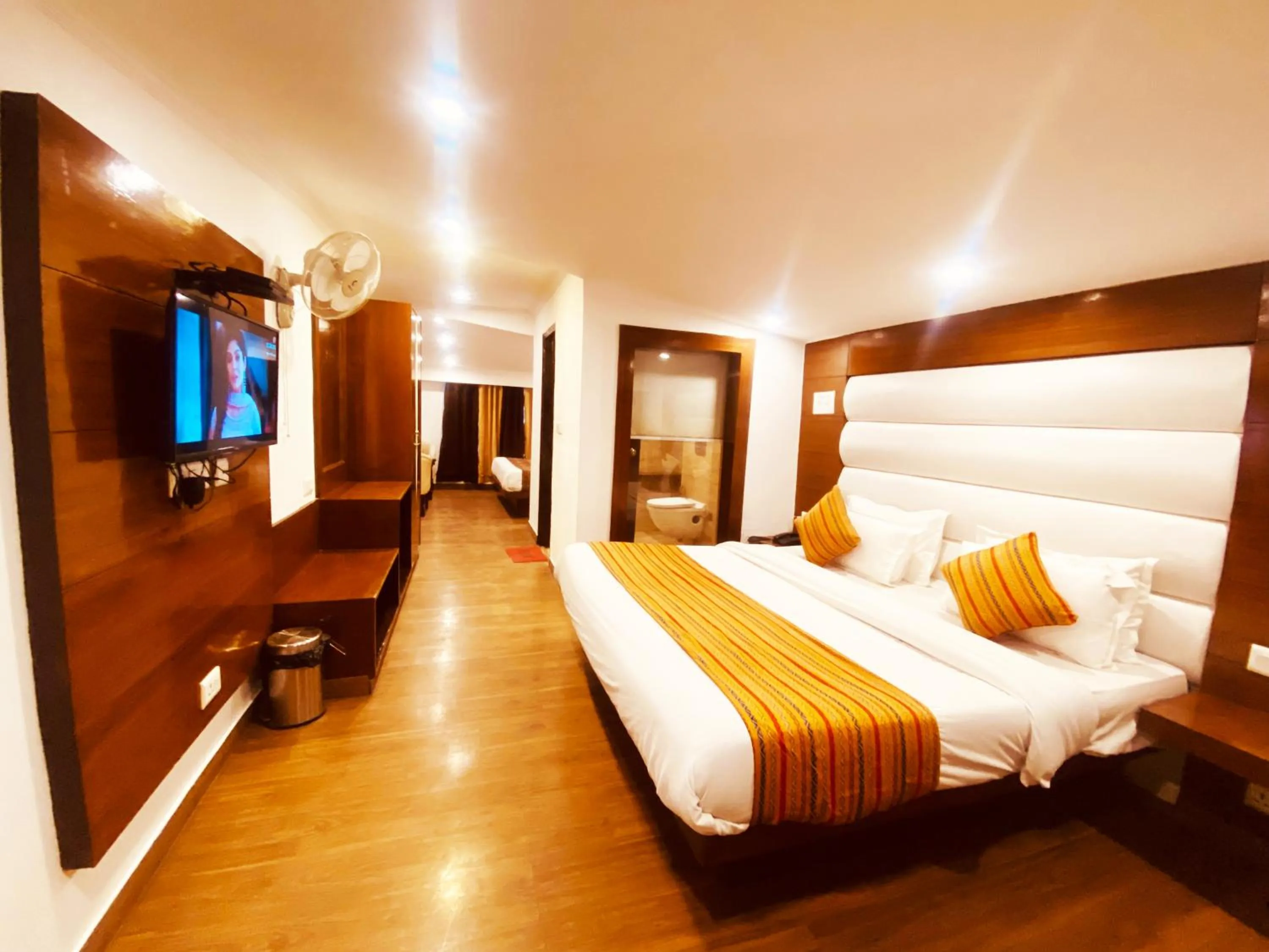 Photo of the whole room, Bed in Hotel Royal Classic @ Mall Road Mussoorie