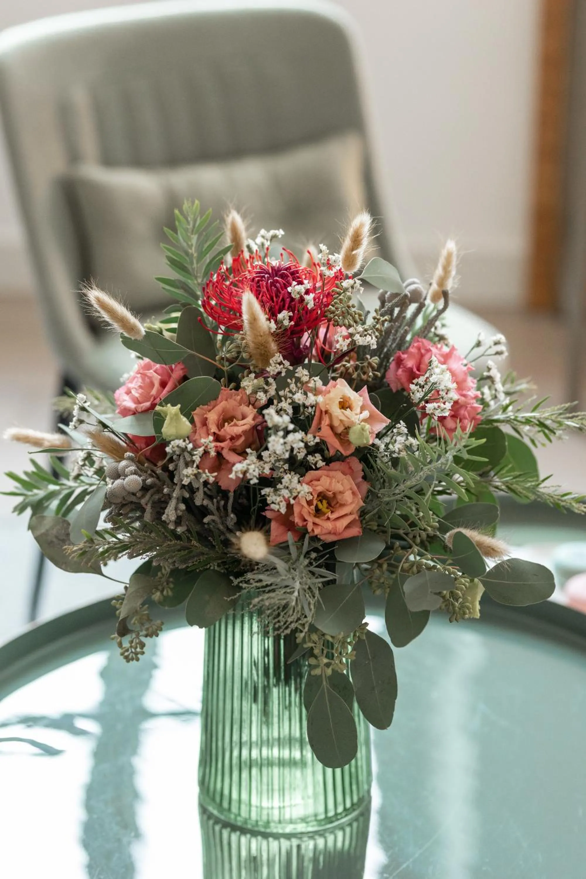 Seating area in DEINHARD's