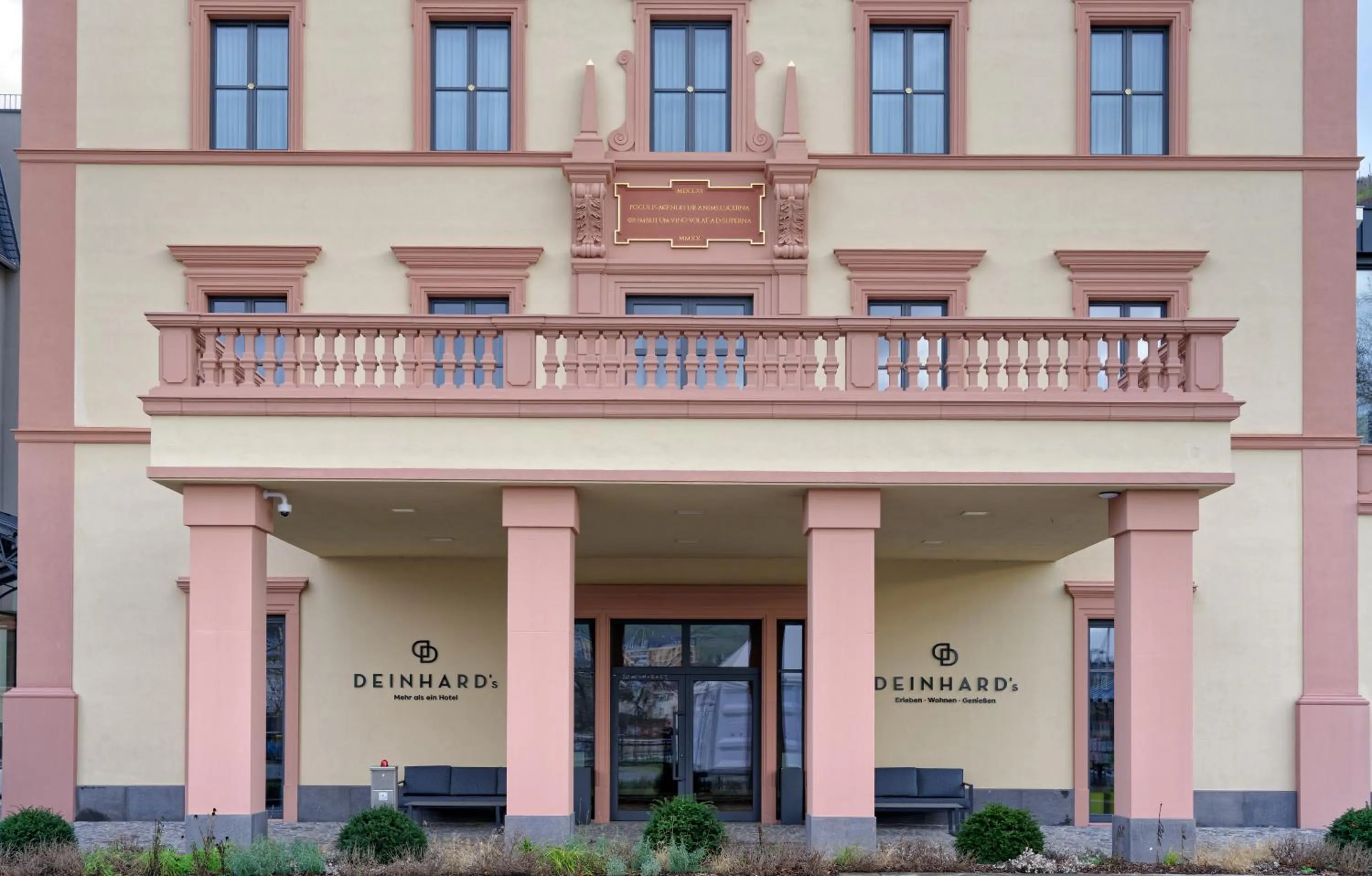 Property building in DEINHARD's