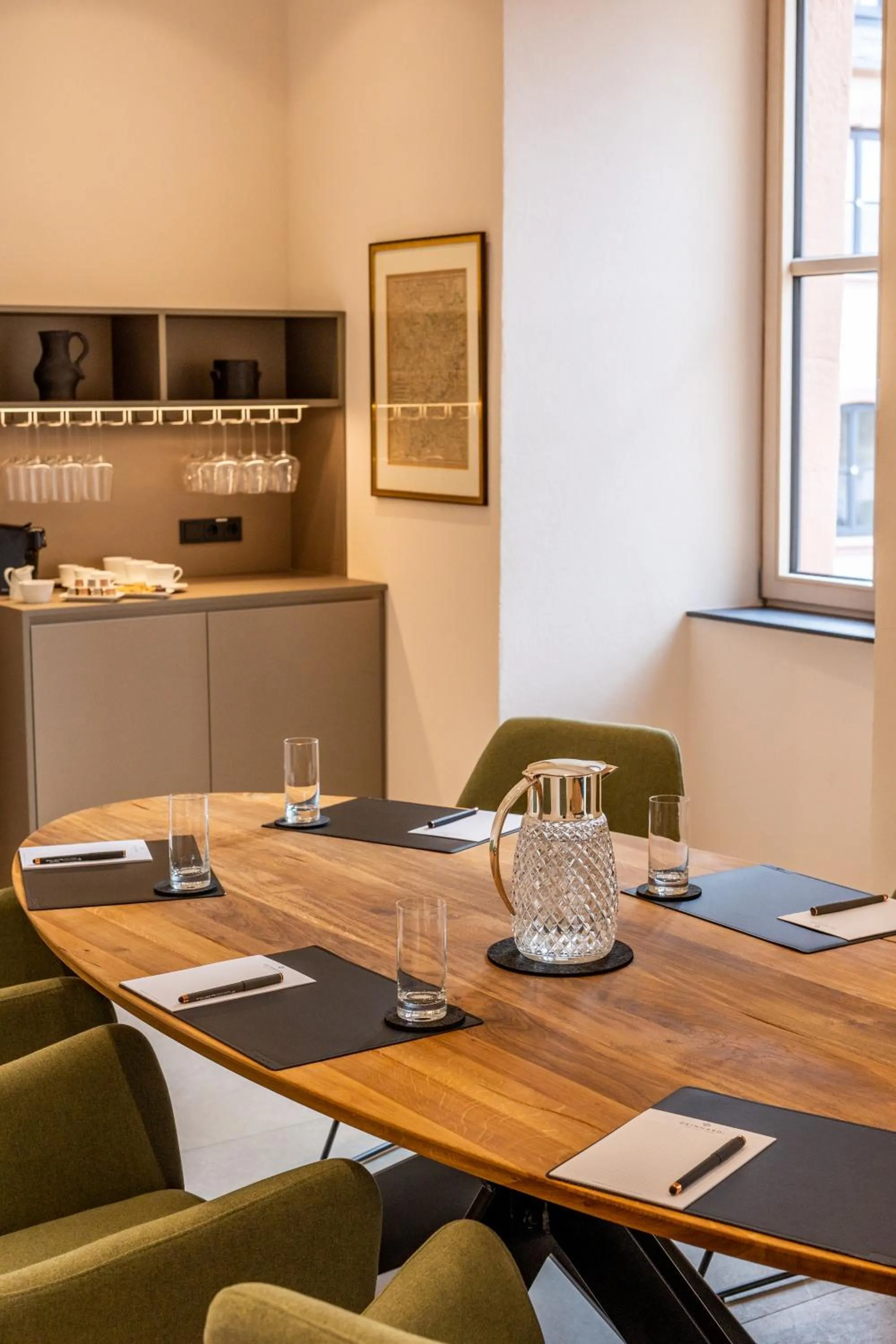 Meeting/conference room in DEINHARD's