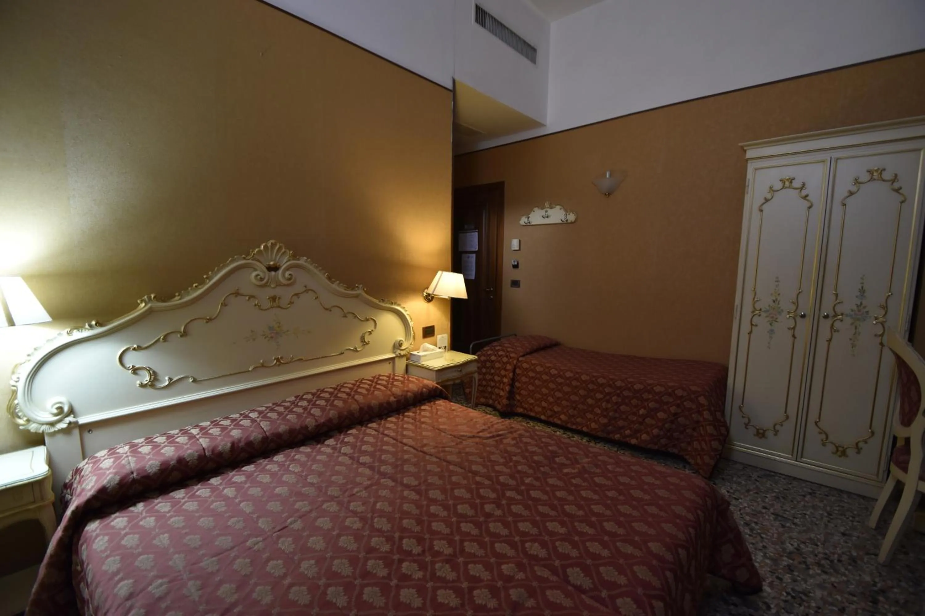 Bed in Locanda Poste Vecie