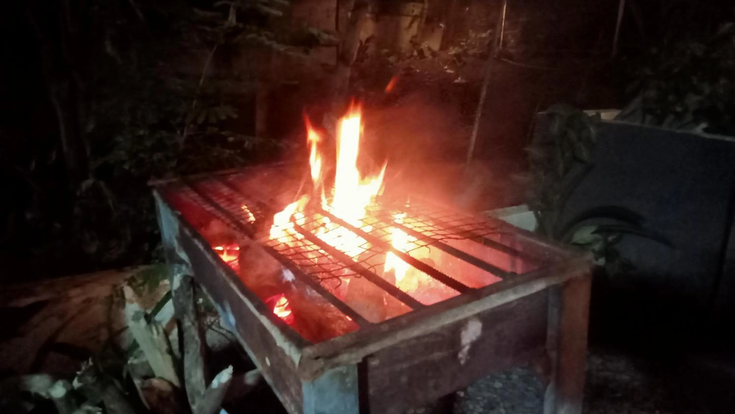 BBQ facilities in Baywalk Suites Batangas