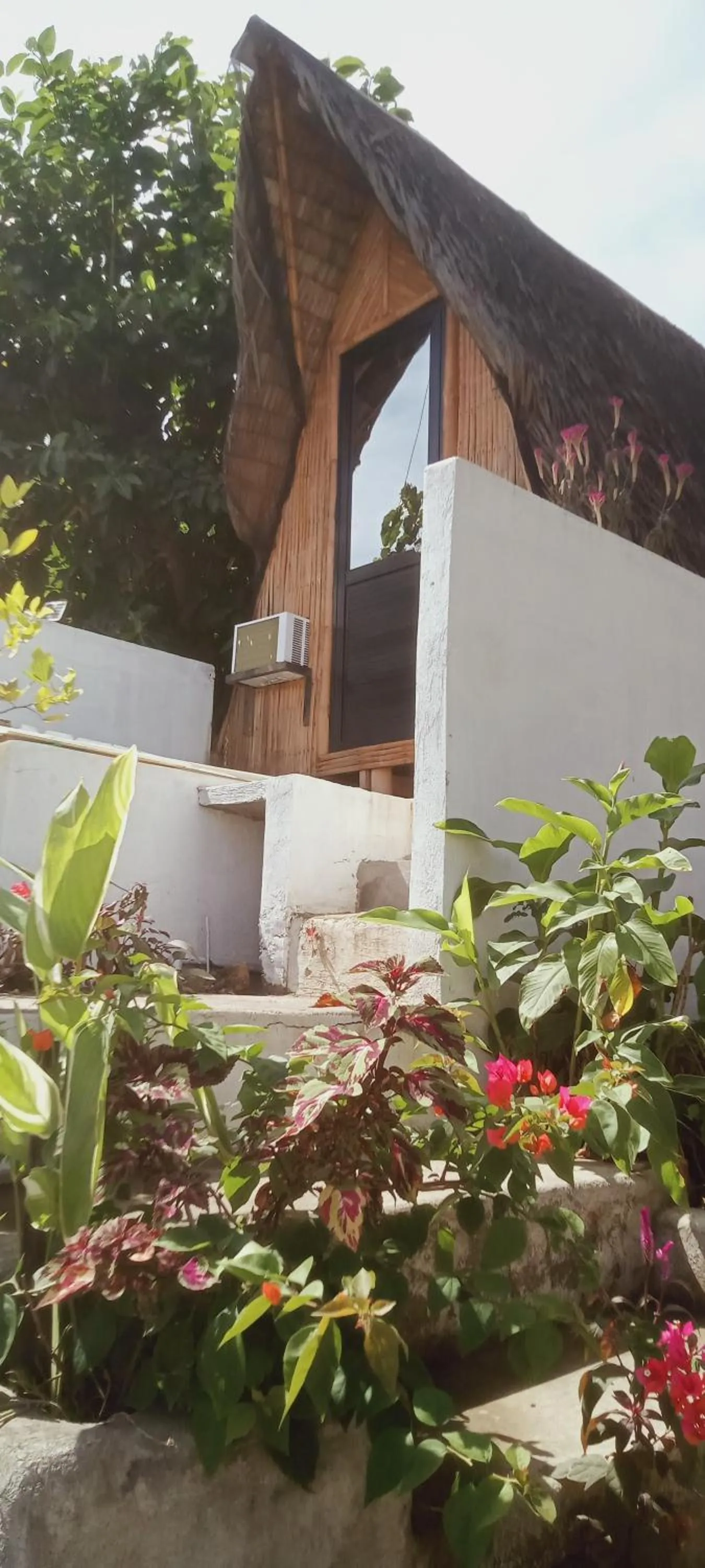 Property building in Baywalk Suites Batangas