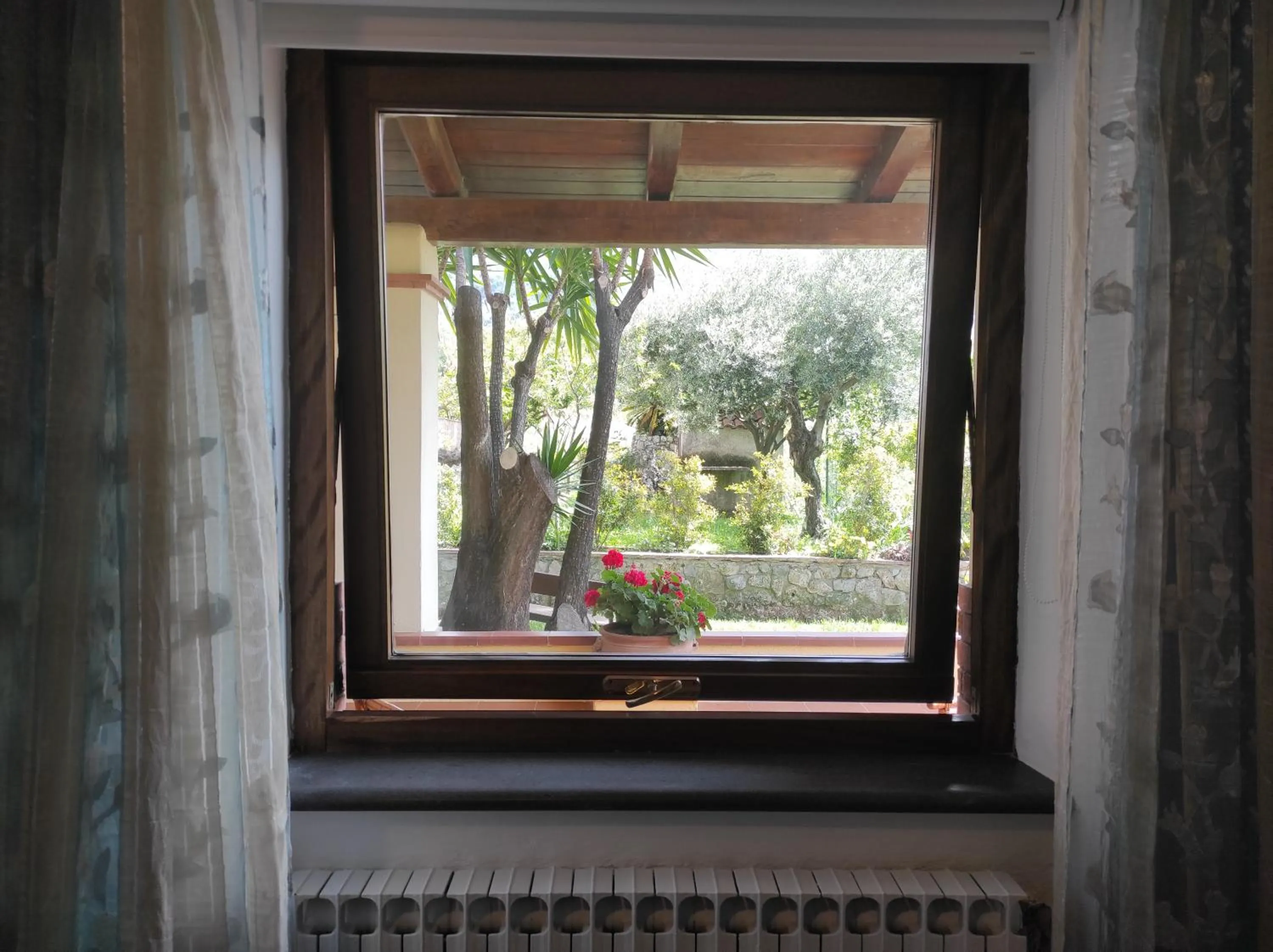 Garden view in Il Ruscello