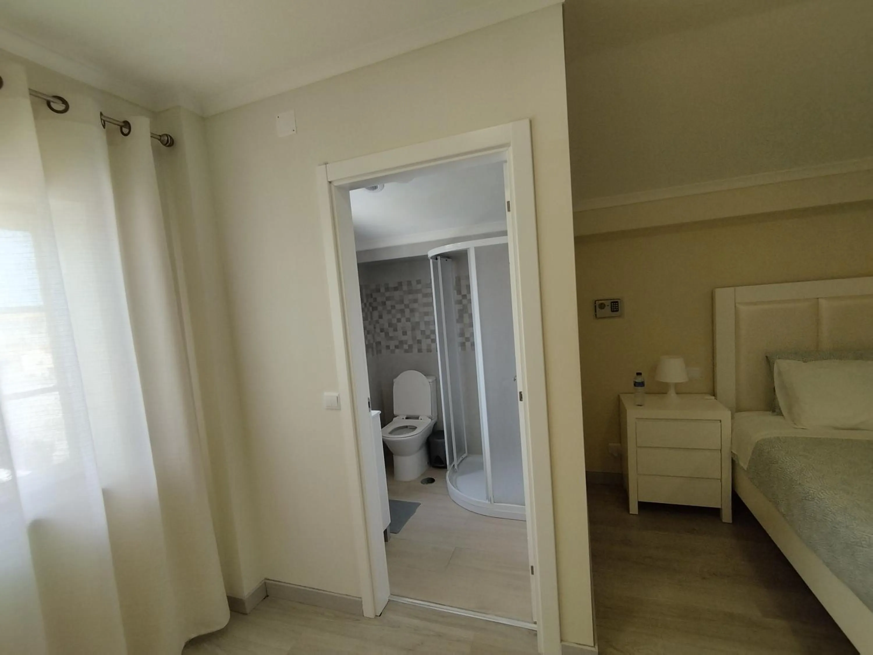 Bedroom, Bed in Brisa Do Mar - Consolação