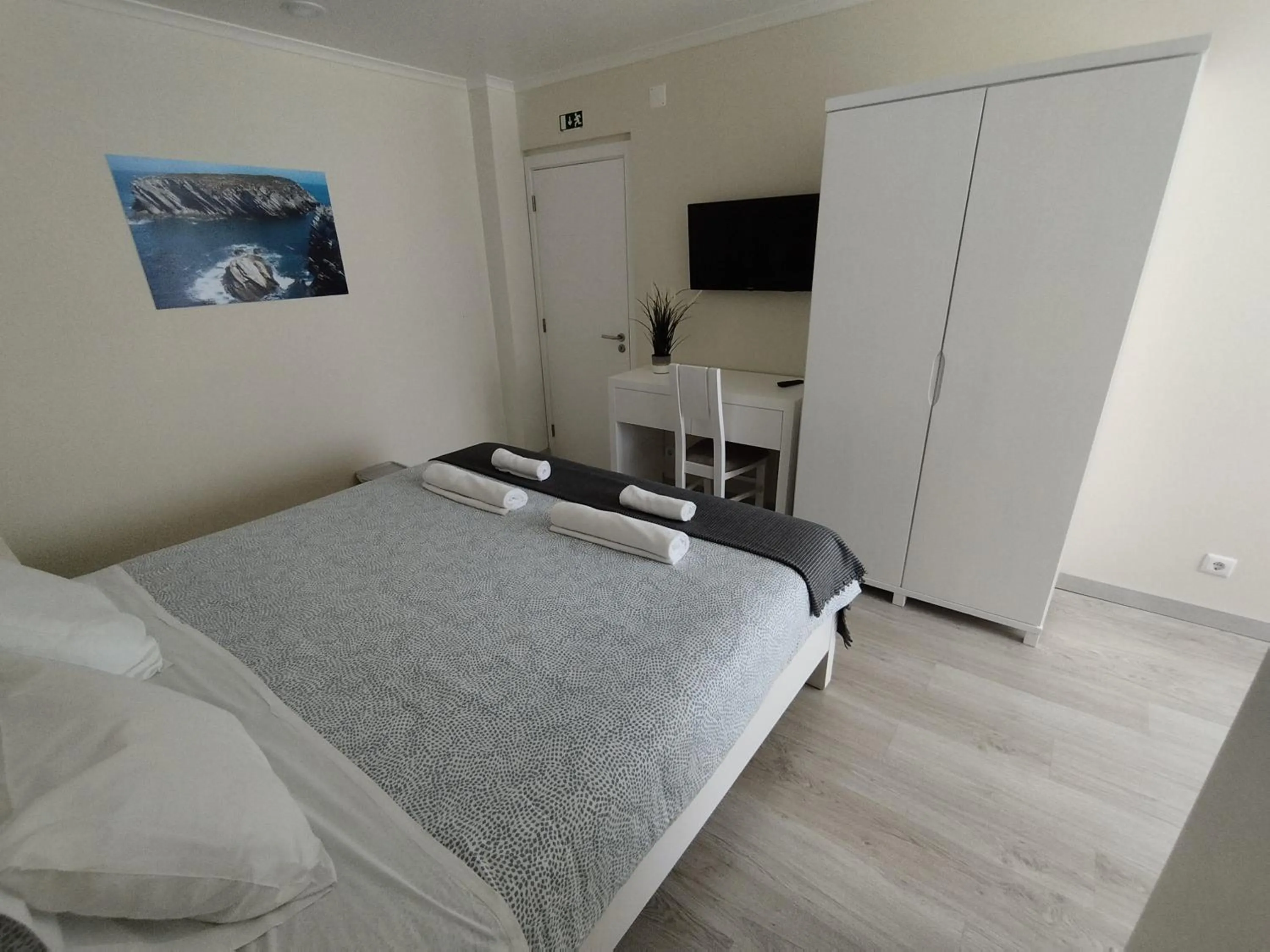 Bedroom, Bed in Brisa Do Mar - Consolação