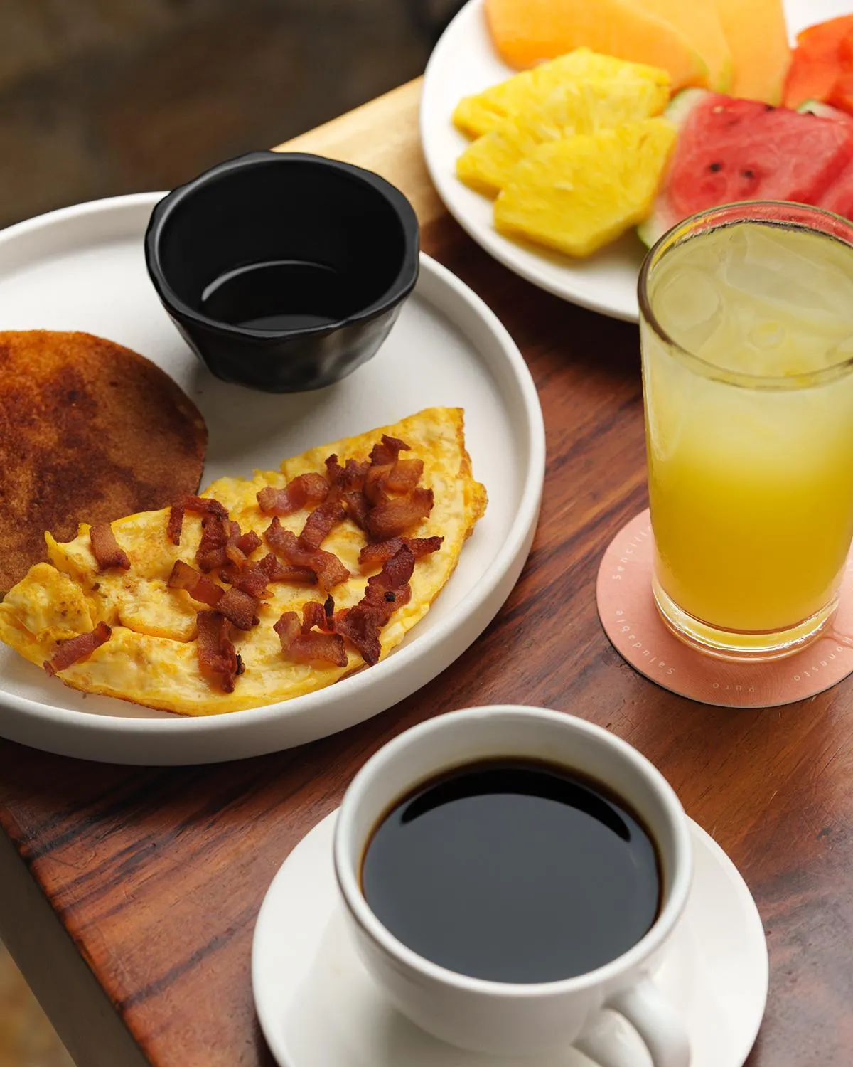 Breakfast in Hashtag 98 Hotel By Jalo