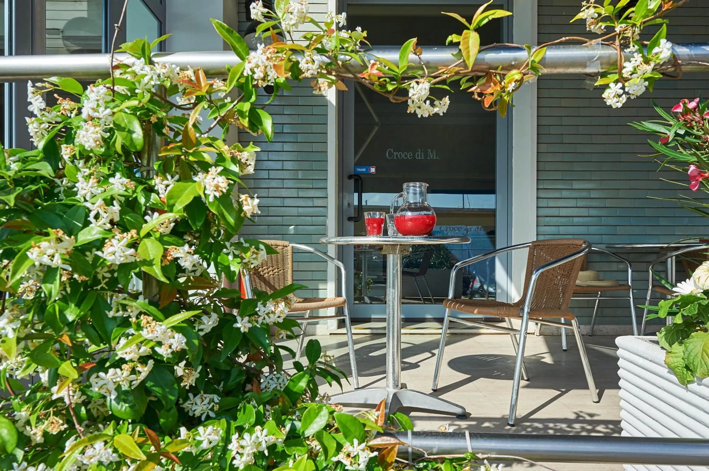 Patio in Hotel Croce Di Malta