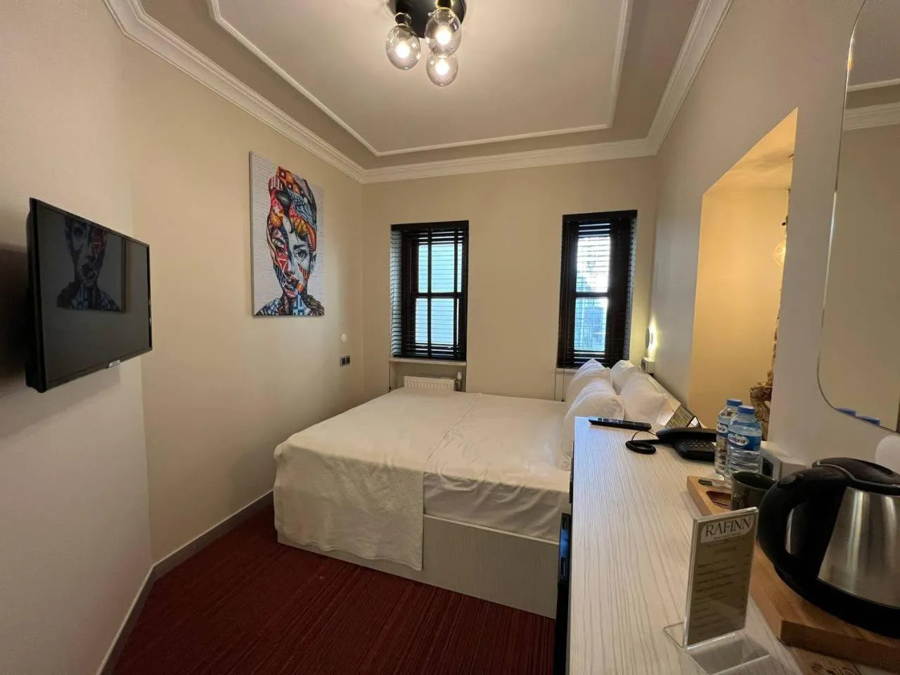 Photo of the whole room, Bed in Rafinn Hotel