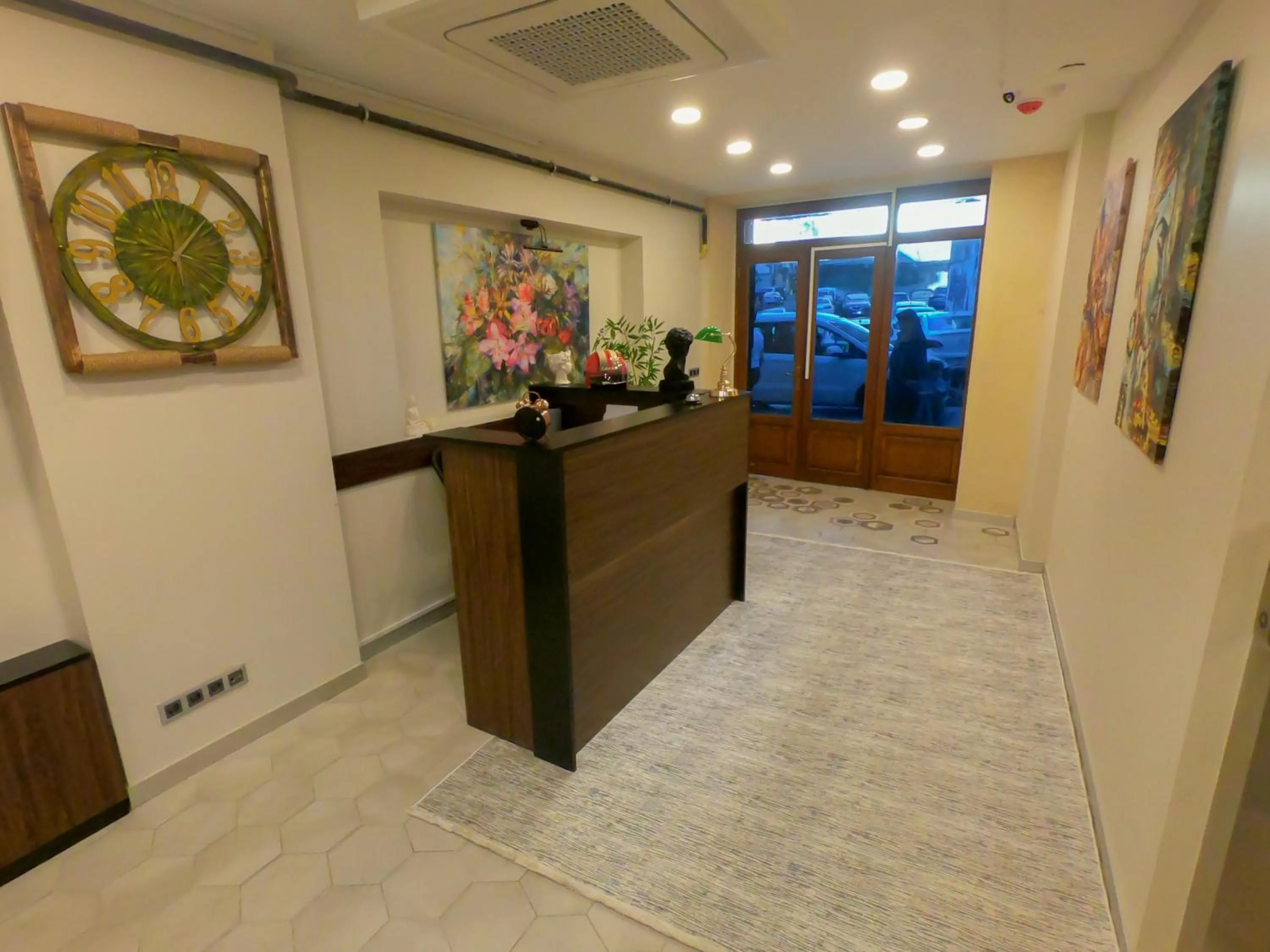 Lobby or reception in Rafinn Hotel