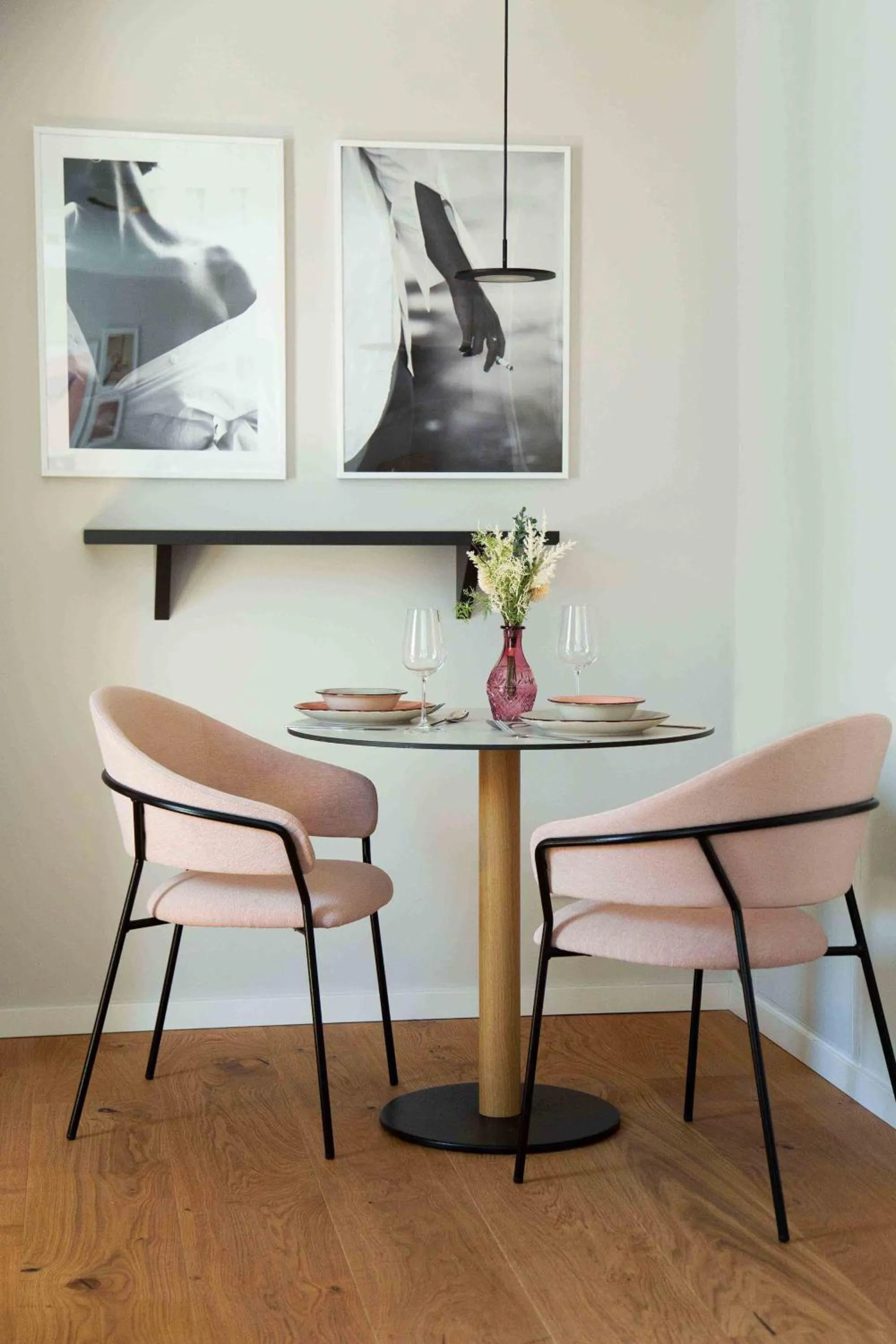 Photo of the whole room in 21rooms