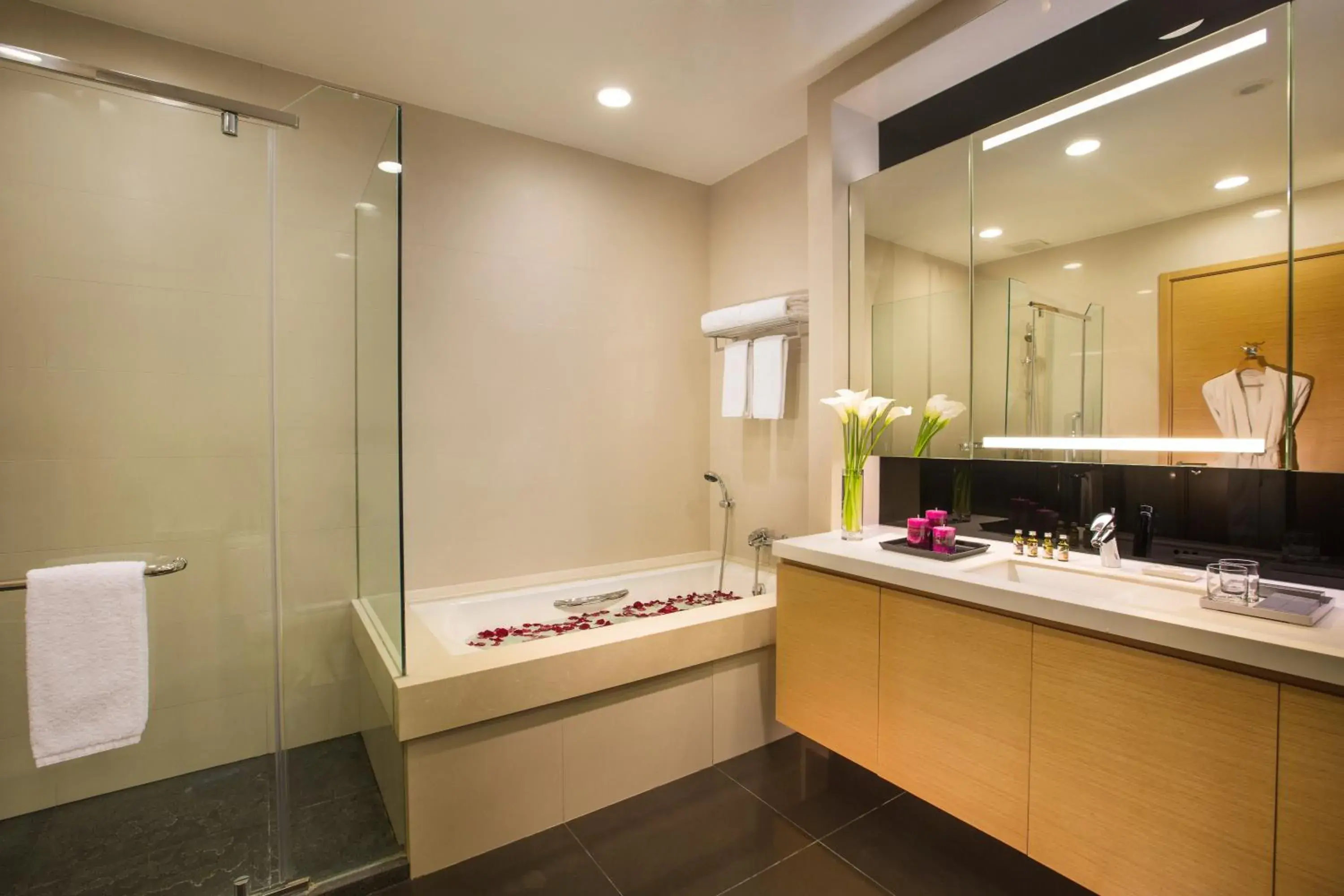 Three-Bedroom Executive in Somerset Grand Central Dalian Three-Bedroom Executive in Somerset Grand Central Dalian