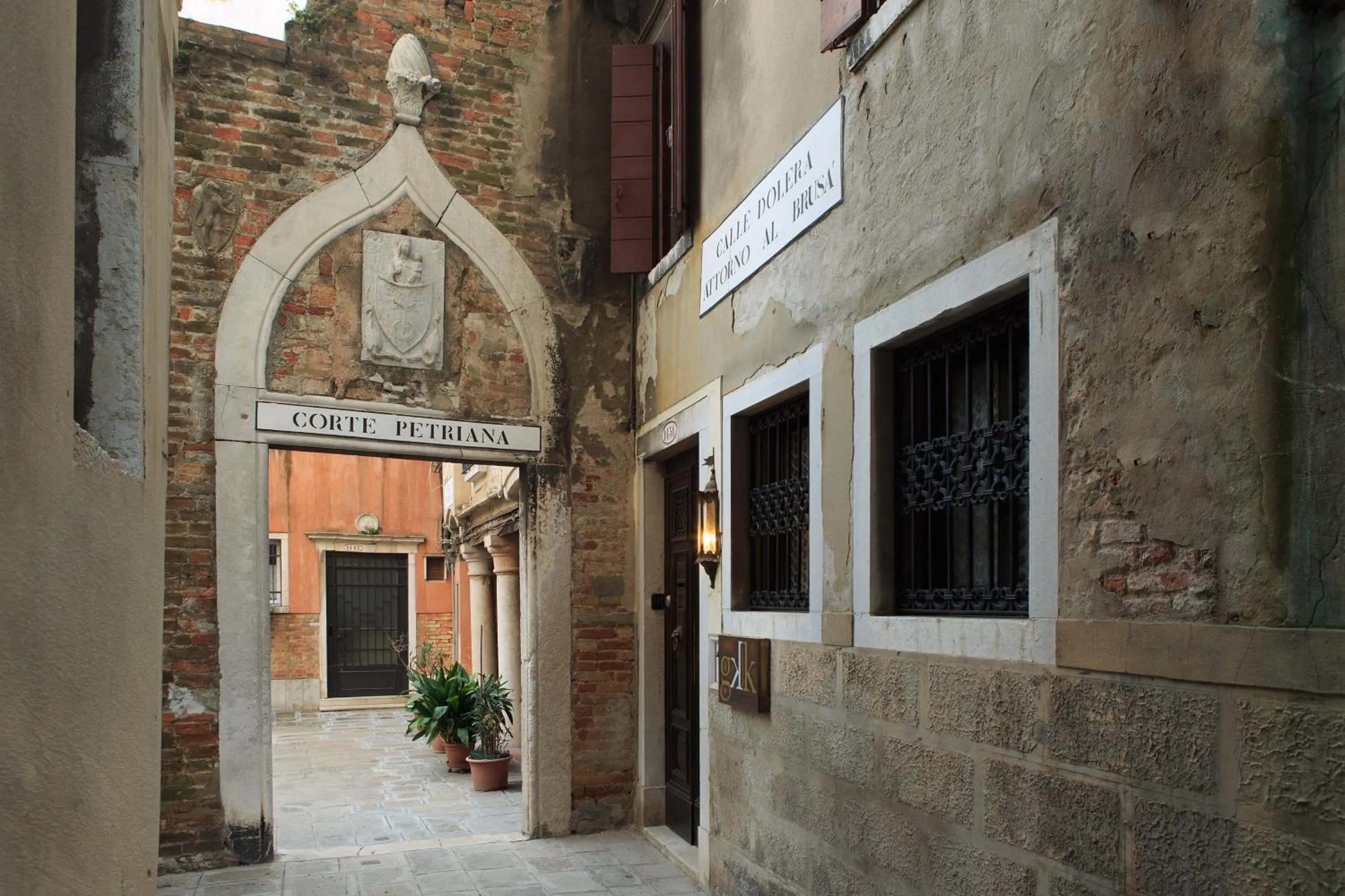 Facade/entrance in GKK Exclusive Private suite Venezia