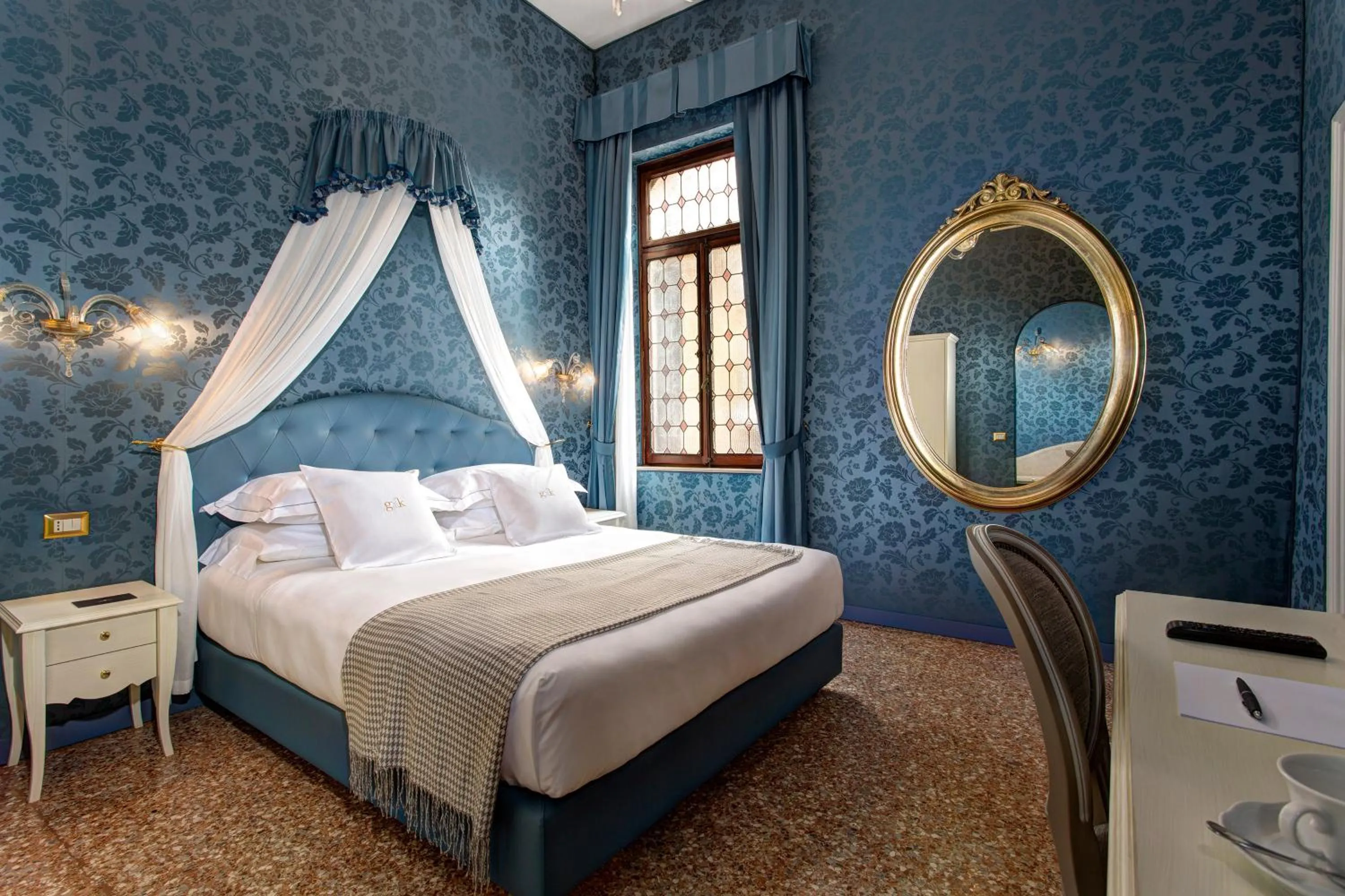 Photo of the whole room, Bed in GKK Exclusive Private suite Venezia