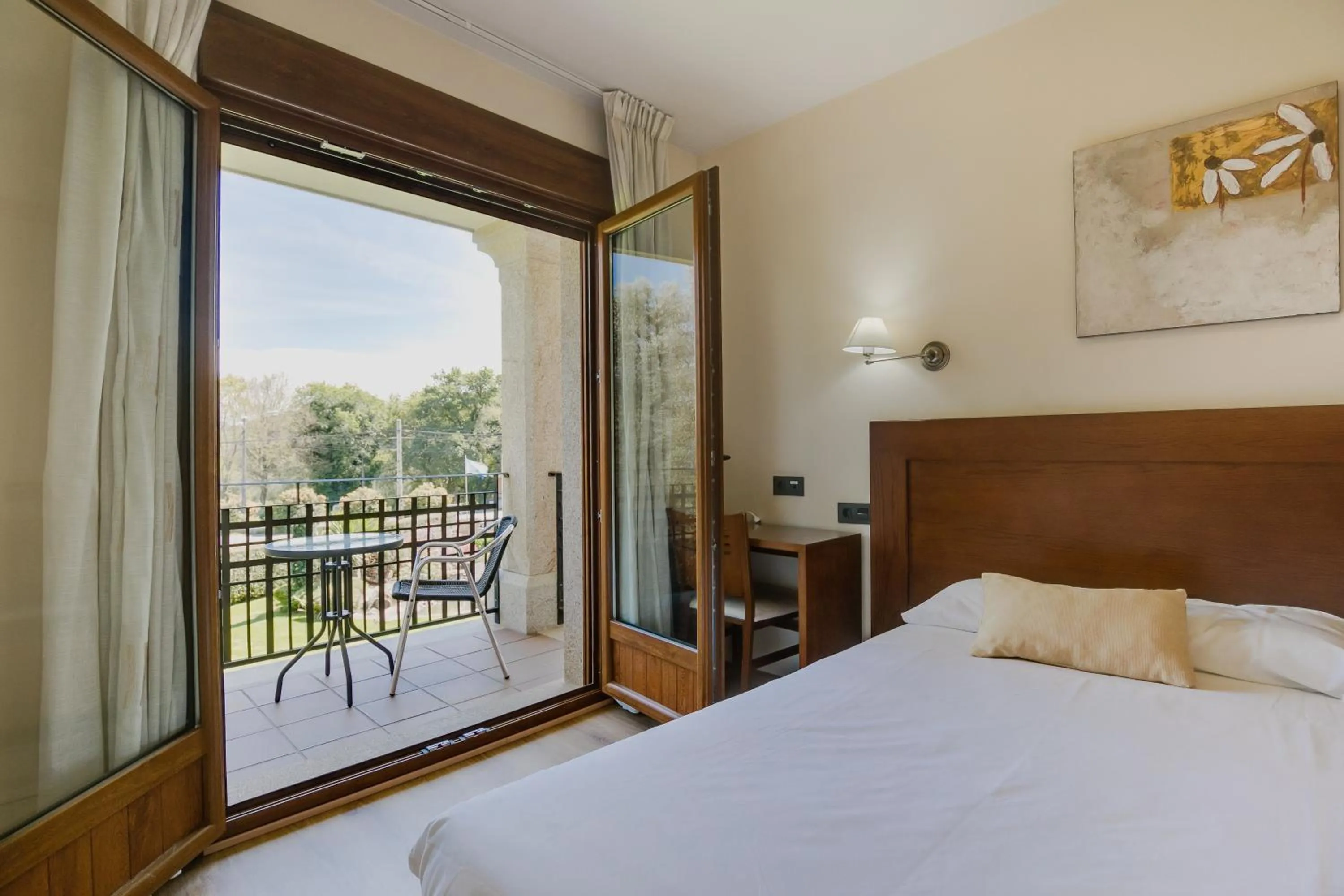 Balcony/Terrace, Bed in Hotel Rural Campaniola