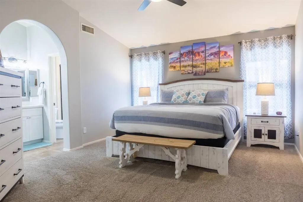 Bed in Cozy home with pool, fire table, BBQ, RV parking