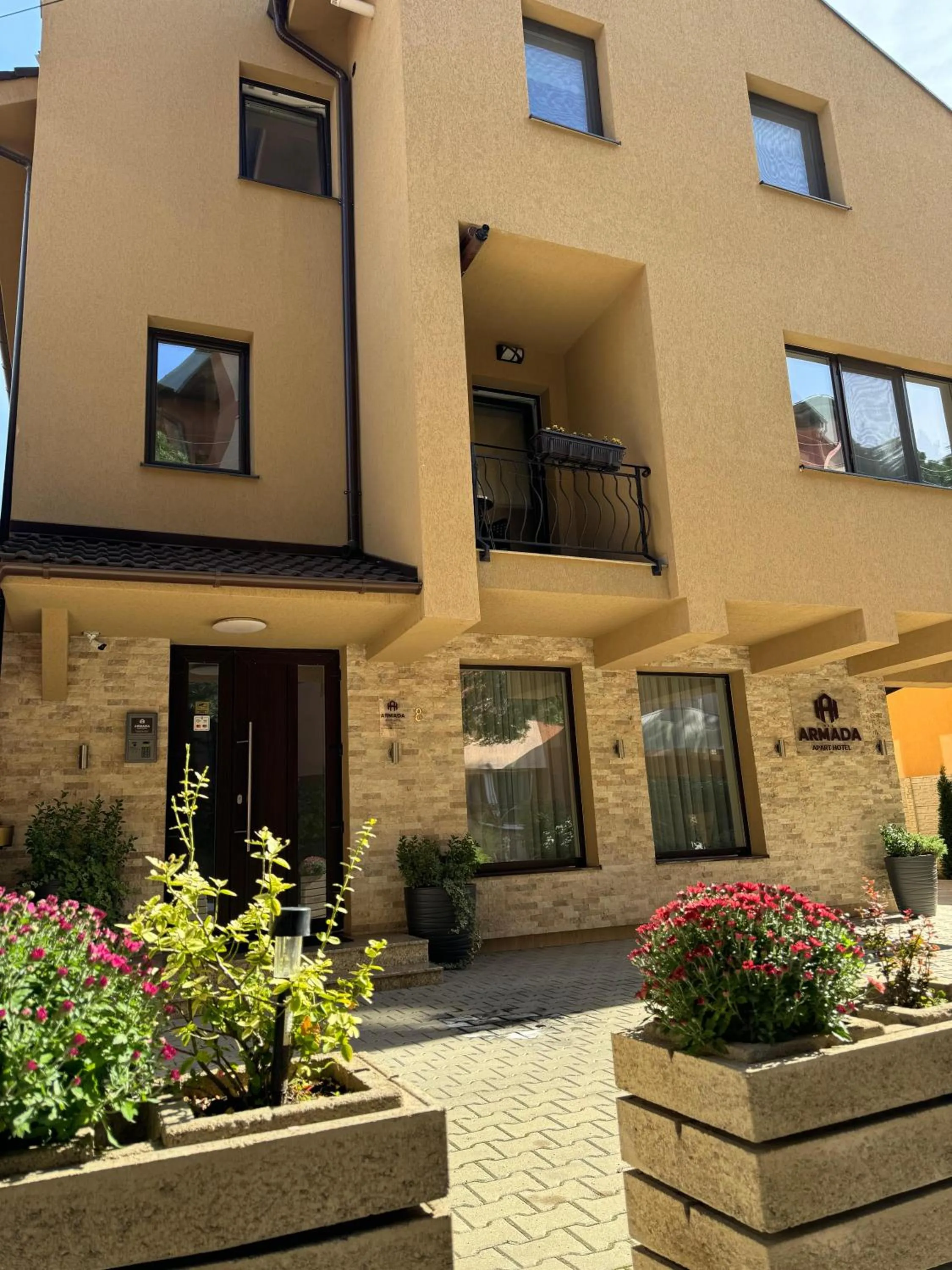 Property building in Armada Aparthotel