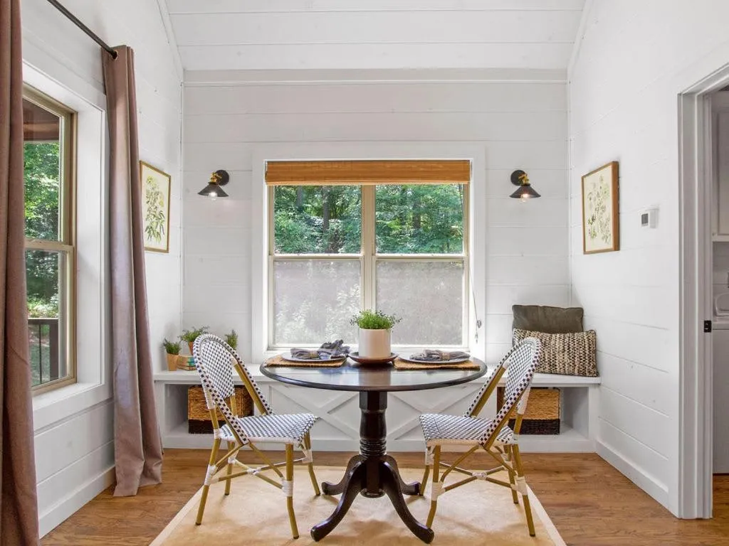 Stunning Luxury Cabin w Hot Tub and Fire Pit Holy Shiplap is Perfect Romantic Couples Getaway