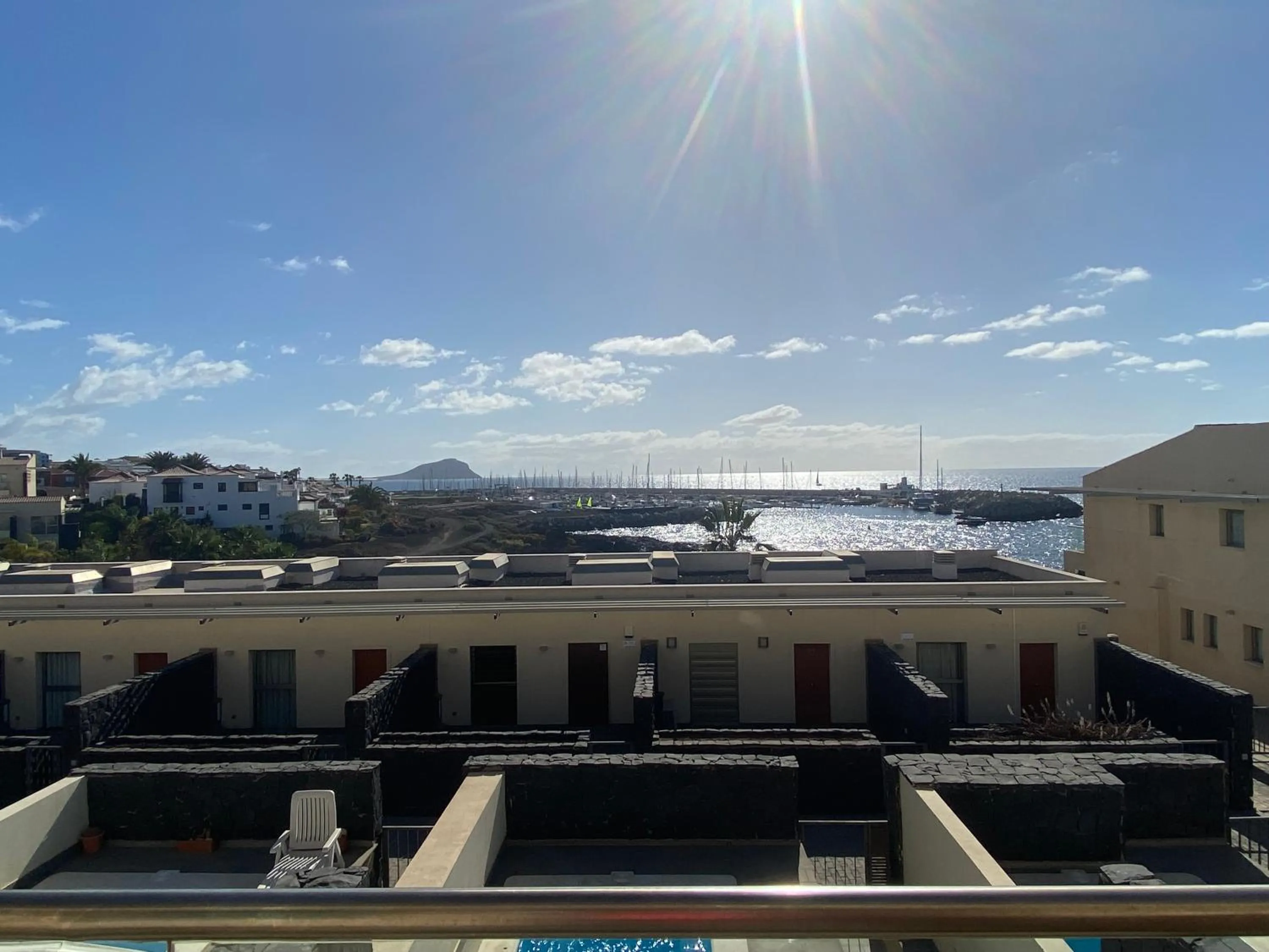 Balcony/Terrace in SUN BAY VILLAS APARTMENT
