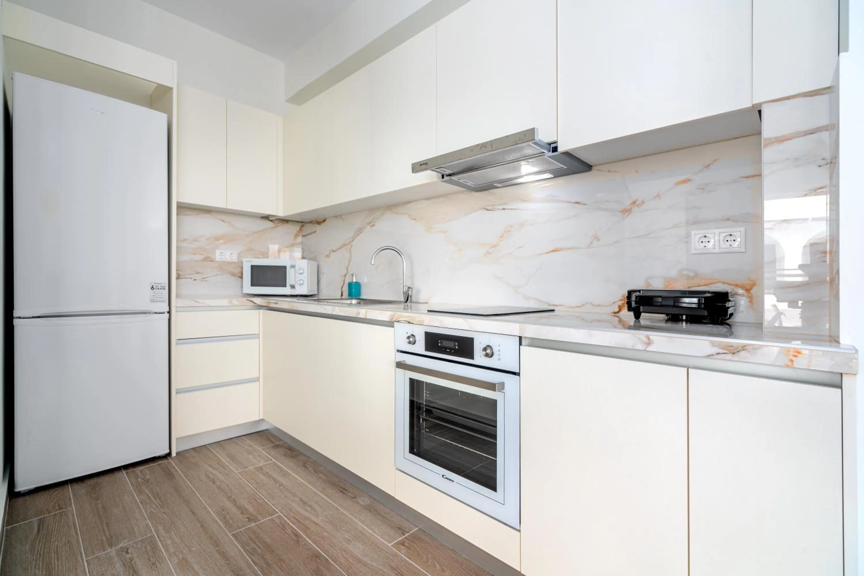 Kitchen or kitchenette in COSTA VASIA Boutique Apartments