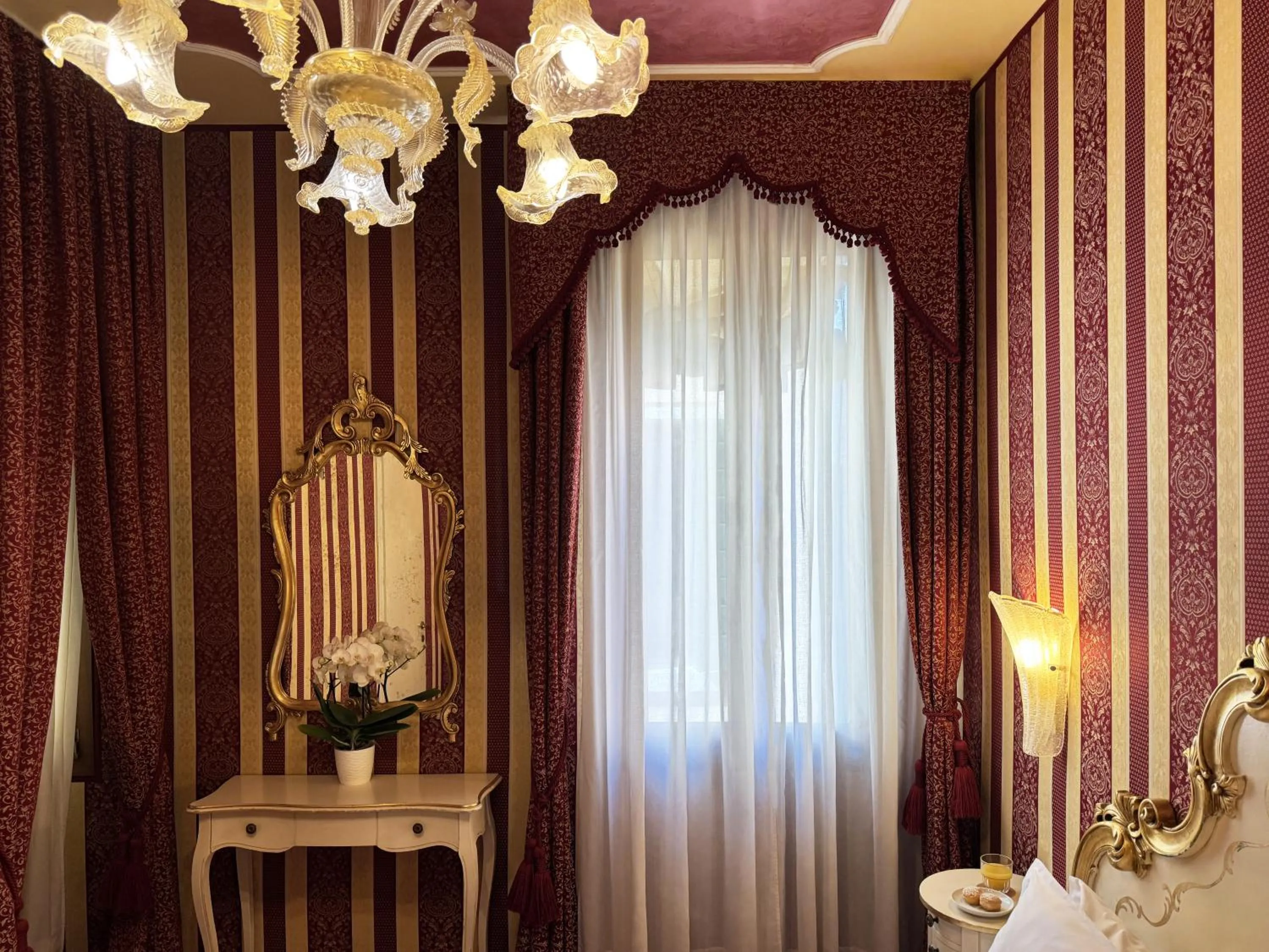 Bed in Hotel Alcyone