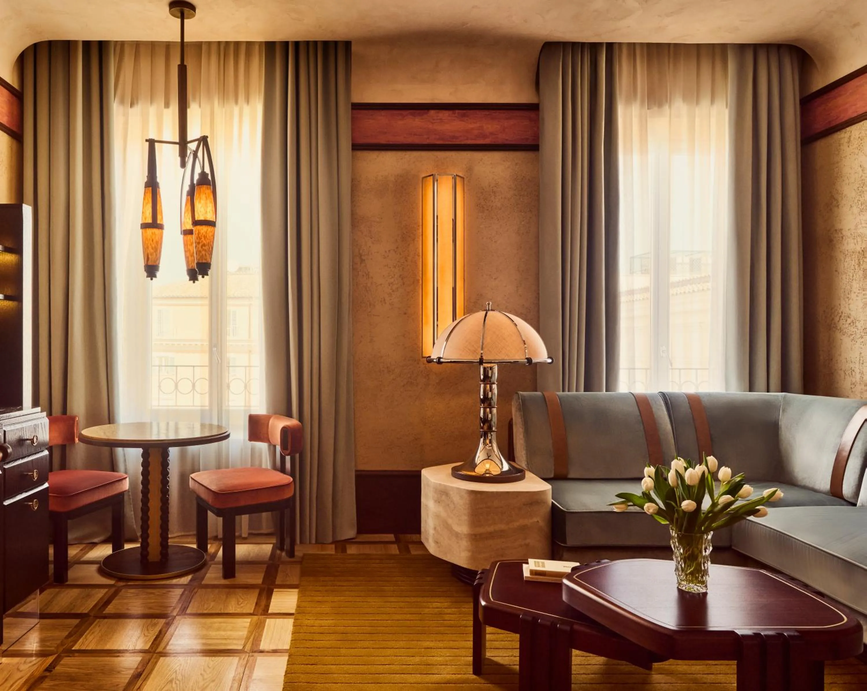 Seating area in Orient Express La Minerva