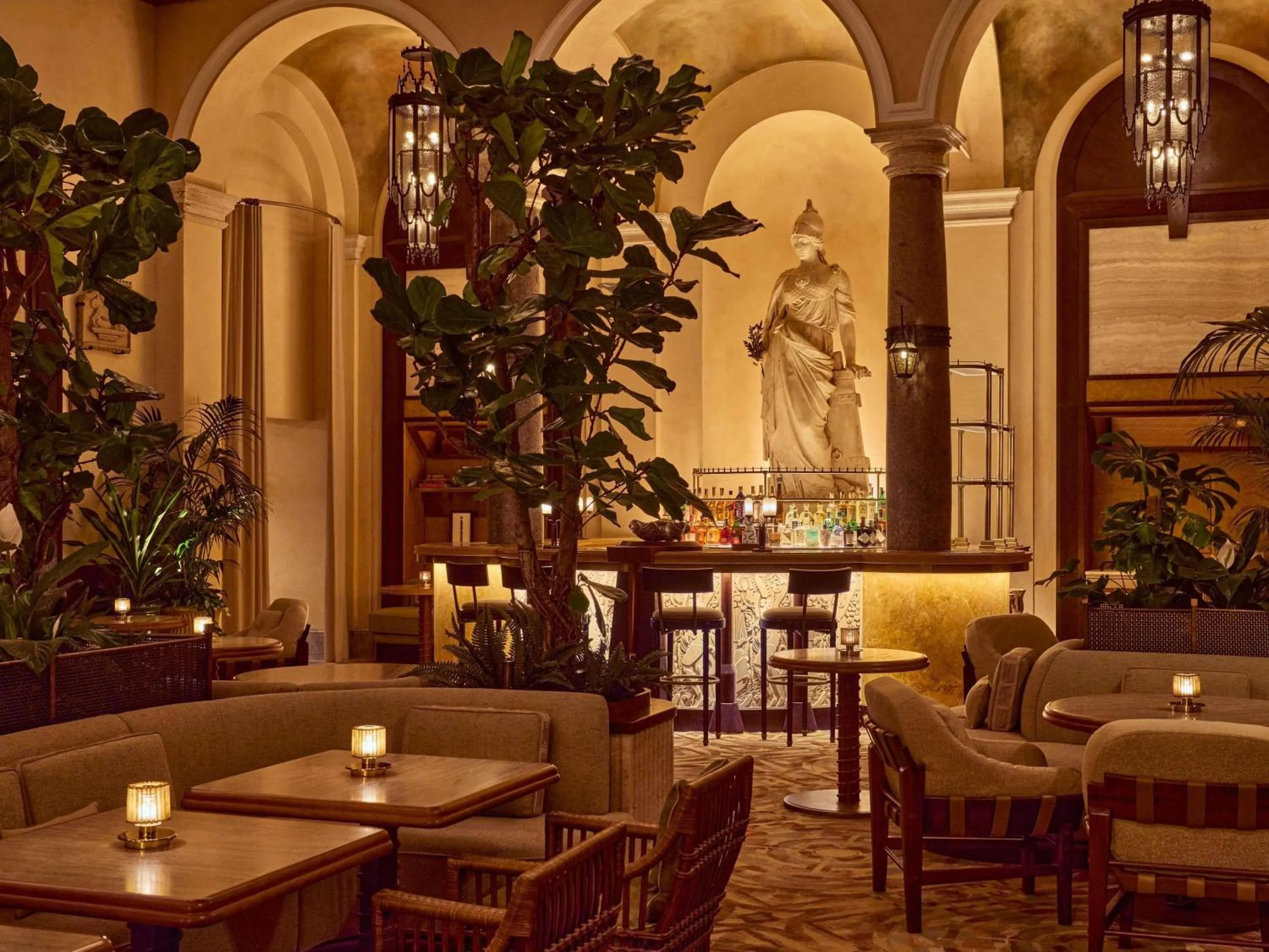 Lounge or bar in Orient Express La Minerva