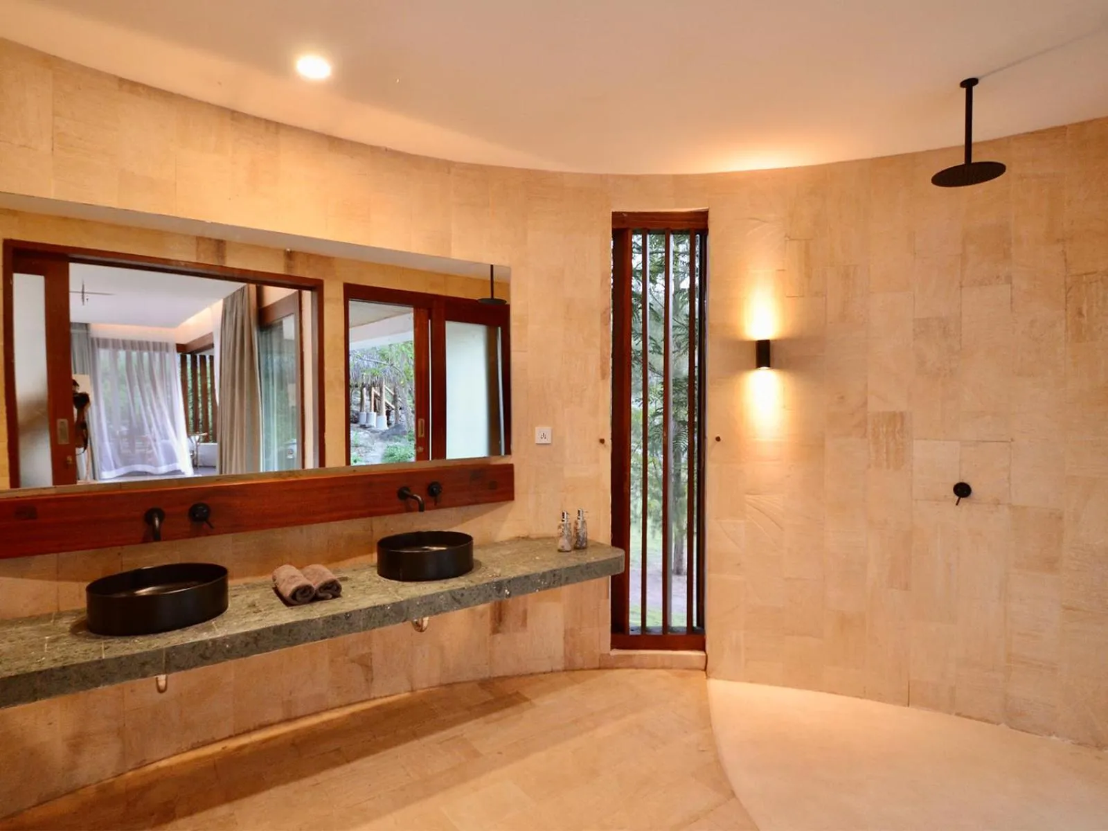 Bathroom in Kirana Retreat - Beach Front Resort